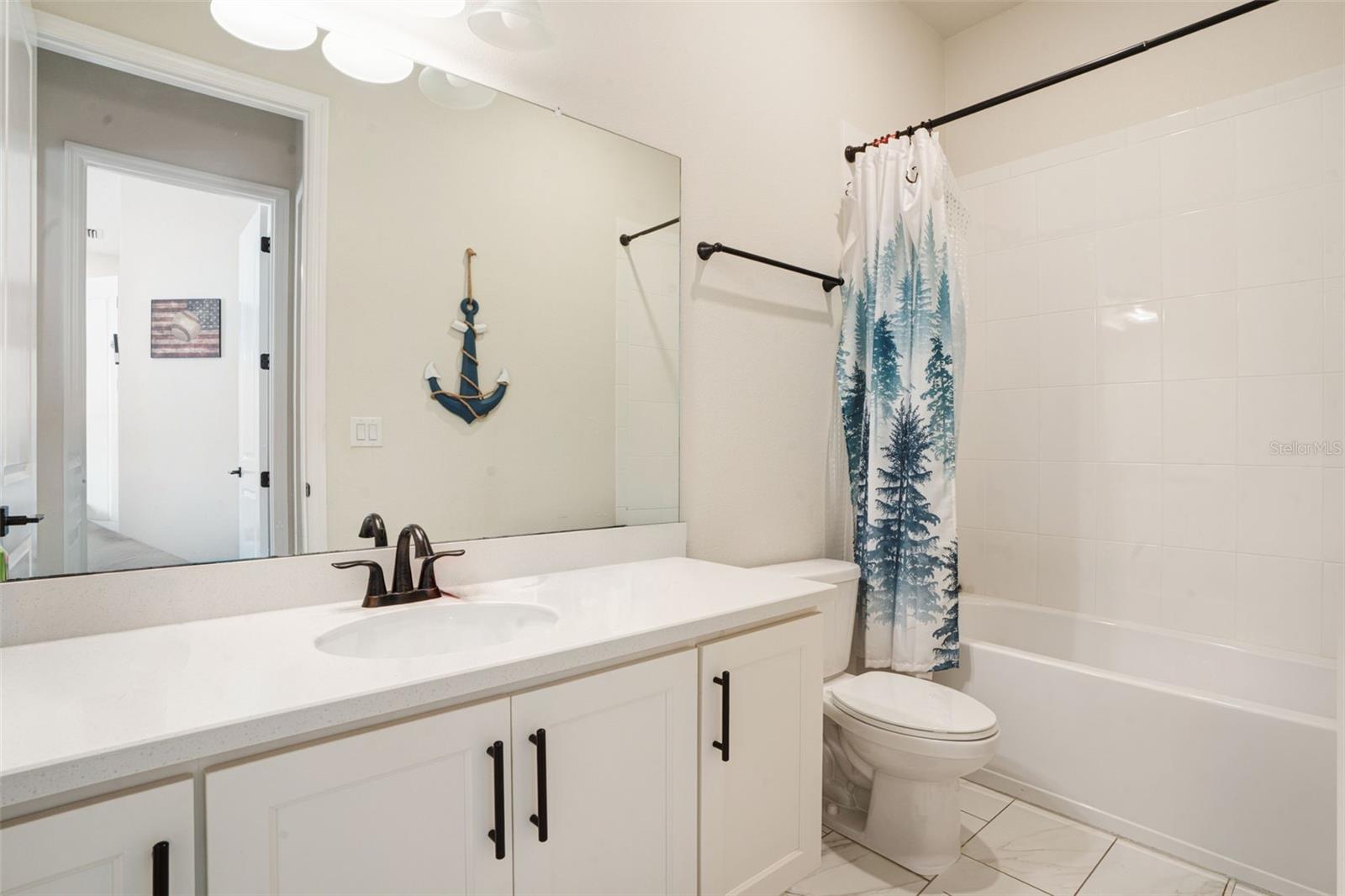 5285 Twinflower Ln, Sarasota, FL 34233 — photo 10 of 31