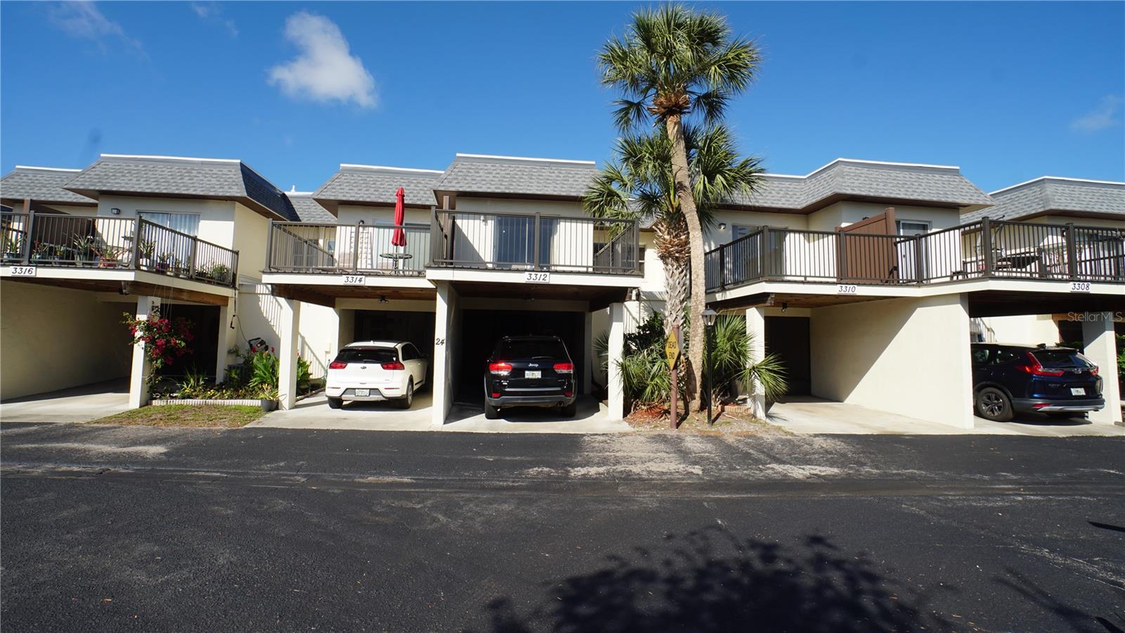 3312 Ramblewood Pl, Sarasota, FL 34237 — photo 1 of 21