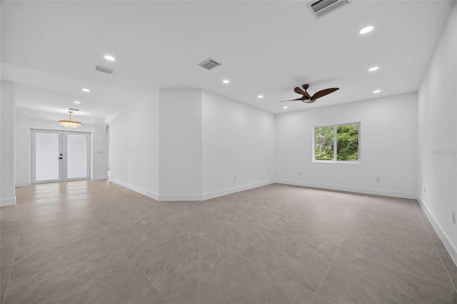 1177 Commerce St, Port Charlotte, FL 33953 — photo 5 of 53