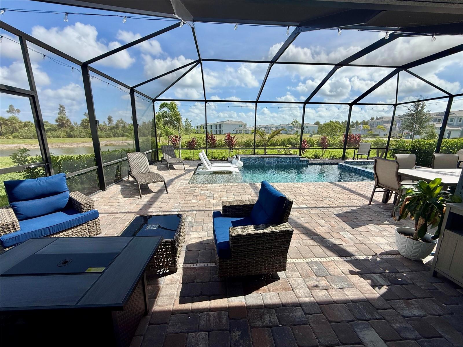 10852 Sun Drop St, Venice, FL 34293 — photo 2 of 21