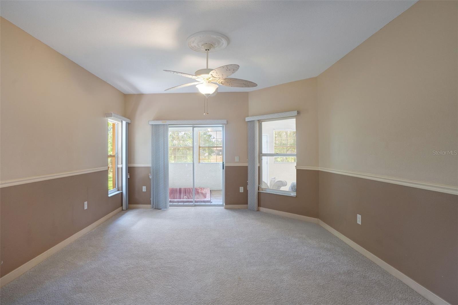 6253 Muriwood Ct, Sarasota, FL 34234 — photo 18 of 36