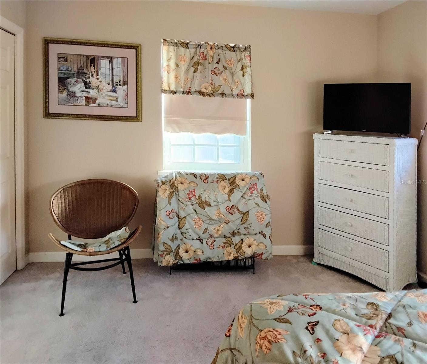 Second bedroom looking from doorway