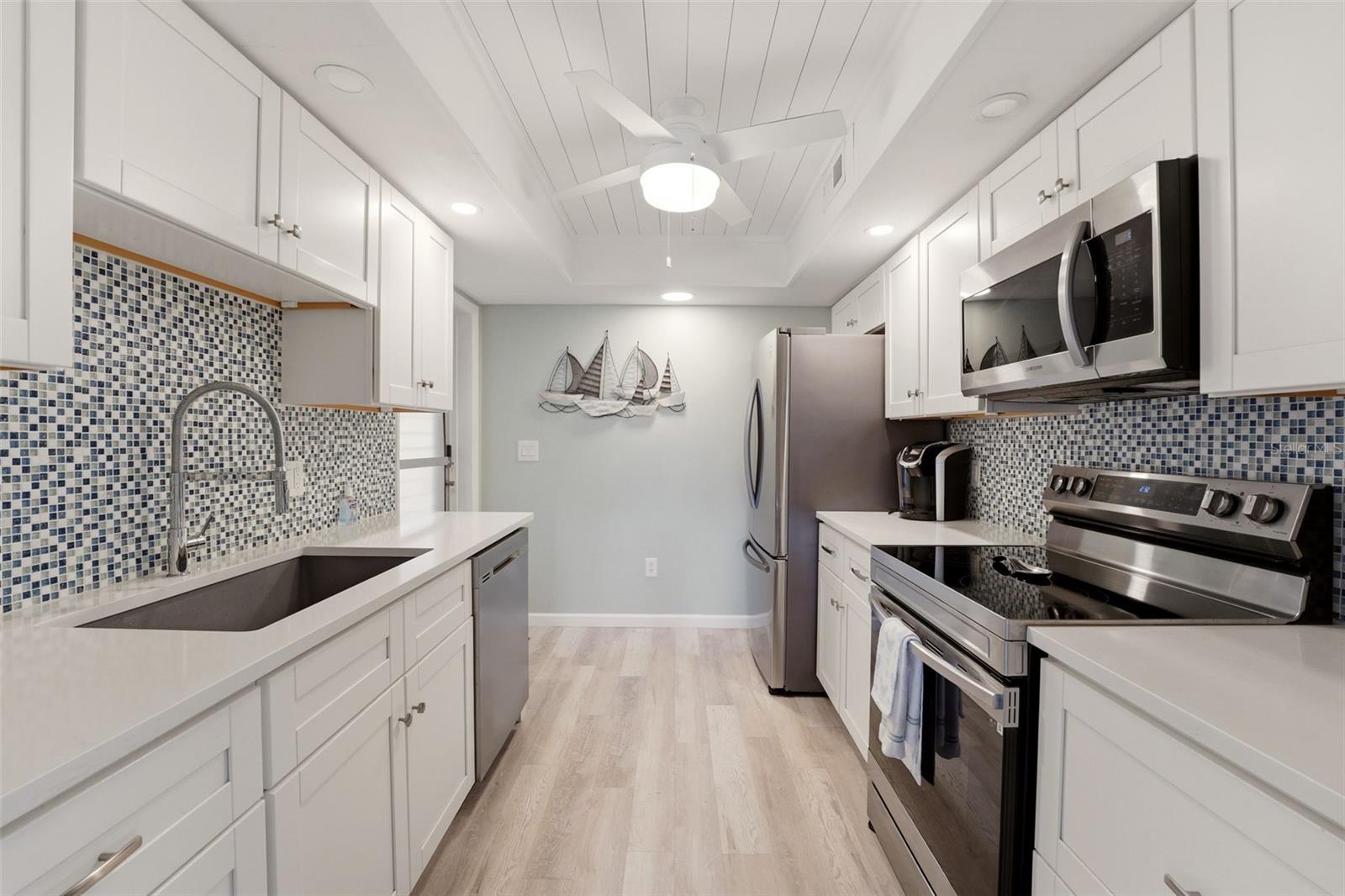 101 Louella Ln #2, Nokomis, FL 34275 — photo 14 of 41
