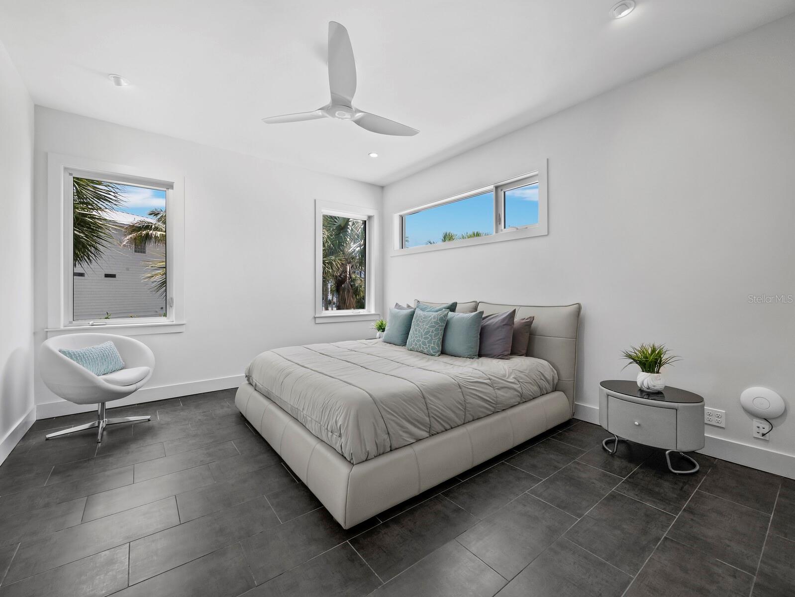Primary suite