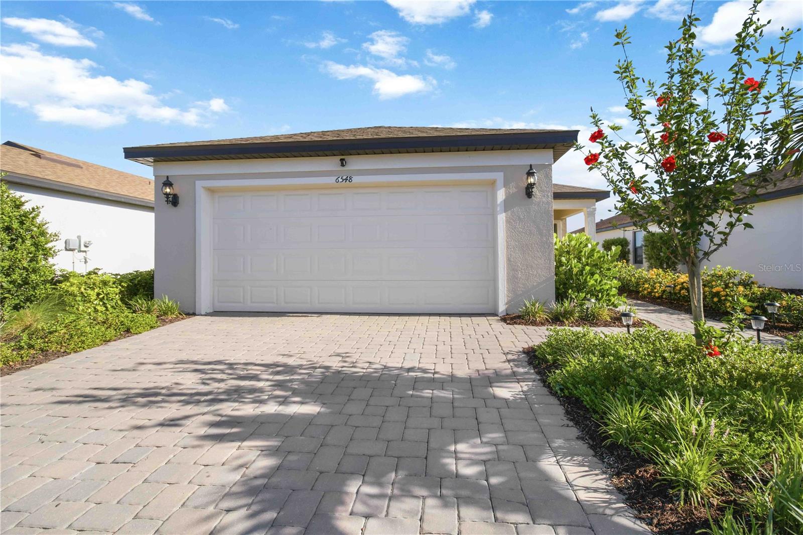 6548 Silverstar Dr, Sarasota, FL 34240 — photo 3 of 32