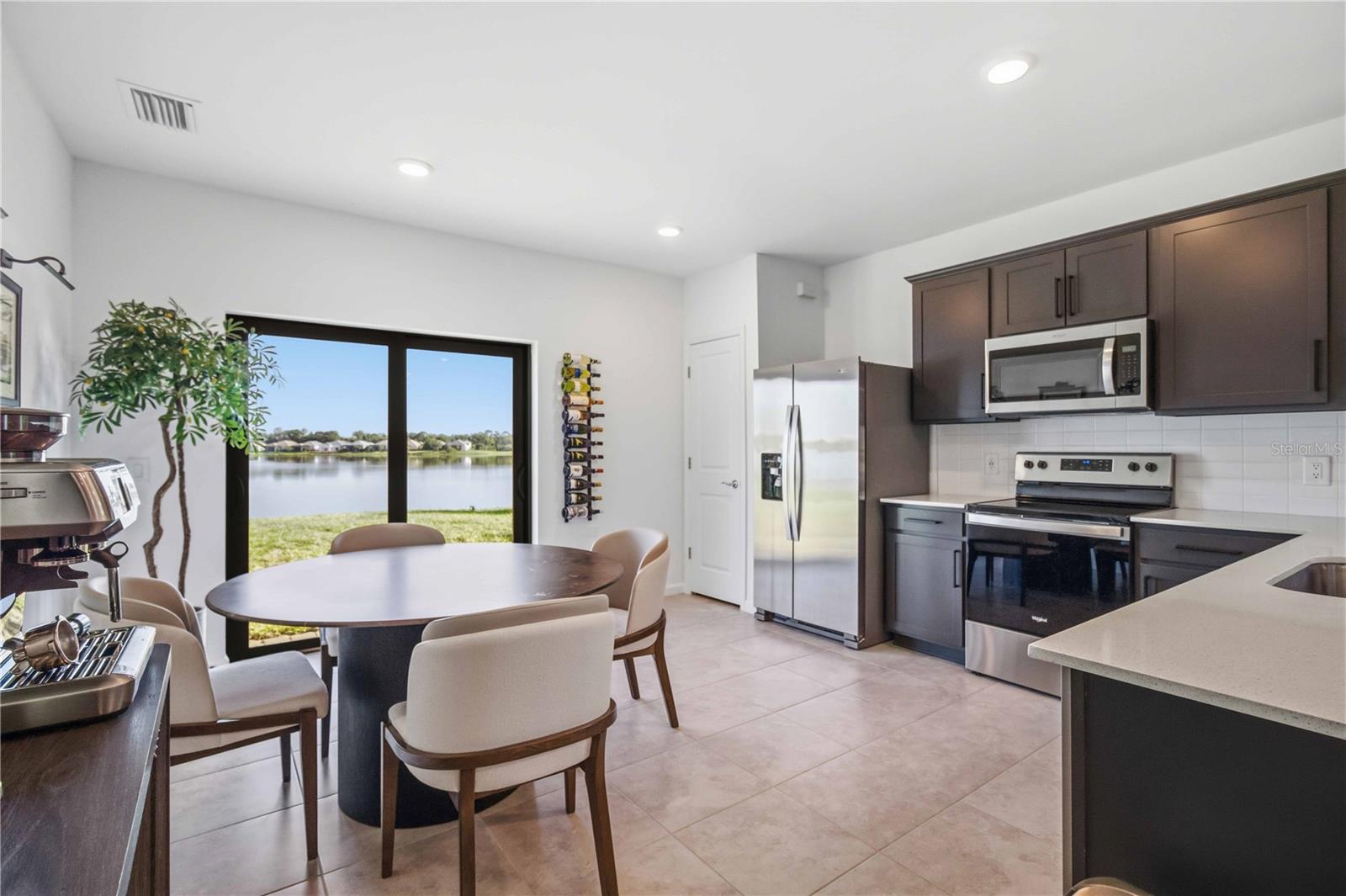 6548 Silverstar Dr, Sarasota, FL 34240 — photo 9 of 32