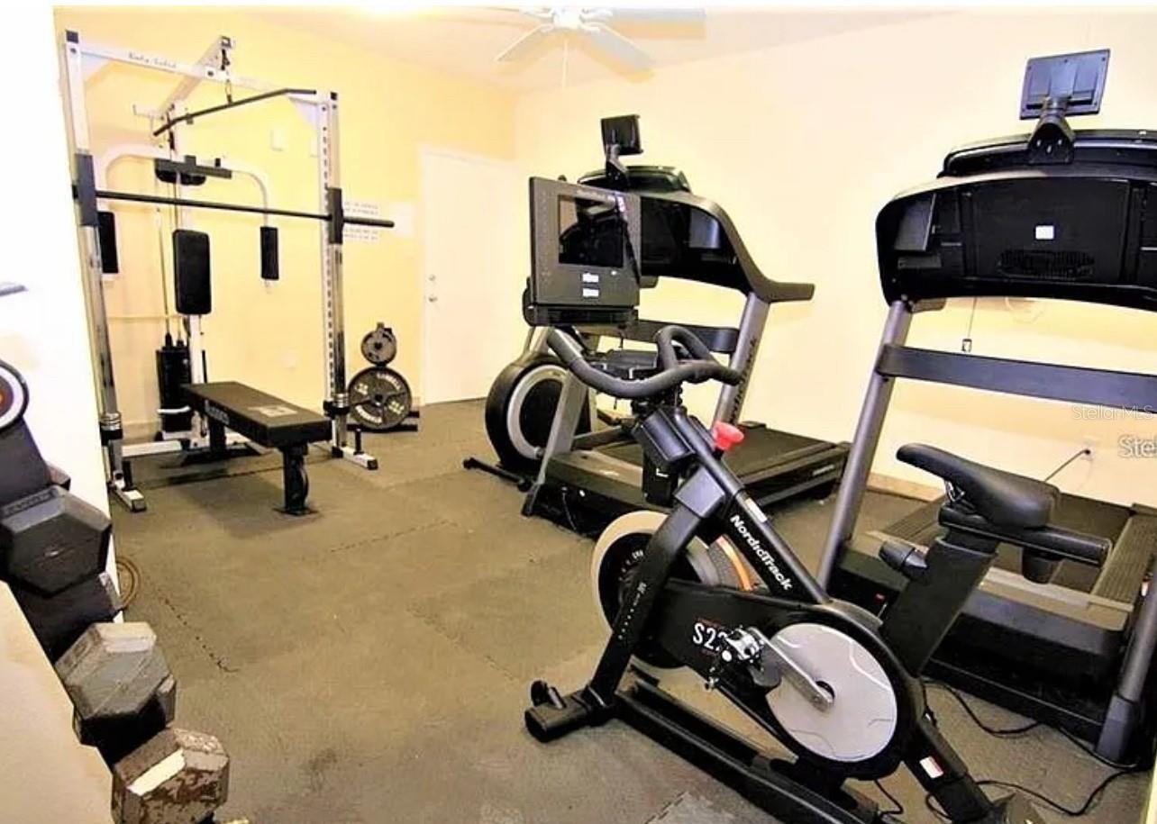2763 Woodgate Ln #211, Sarasota, FL 34231 — photo 18 of 20