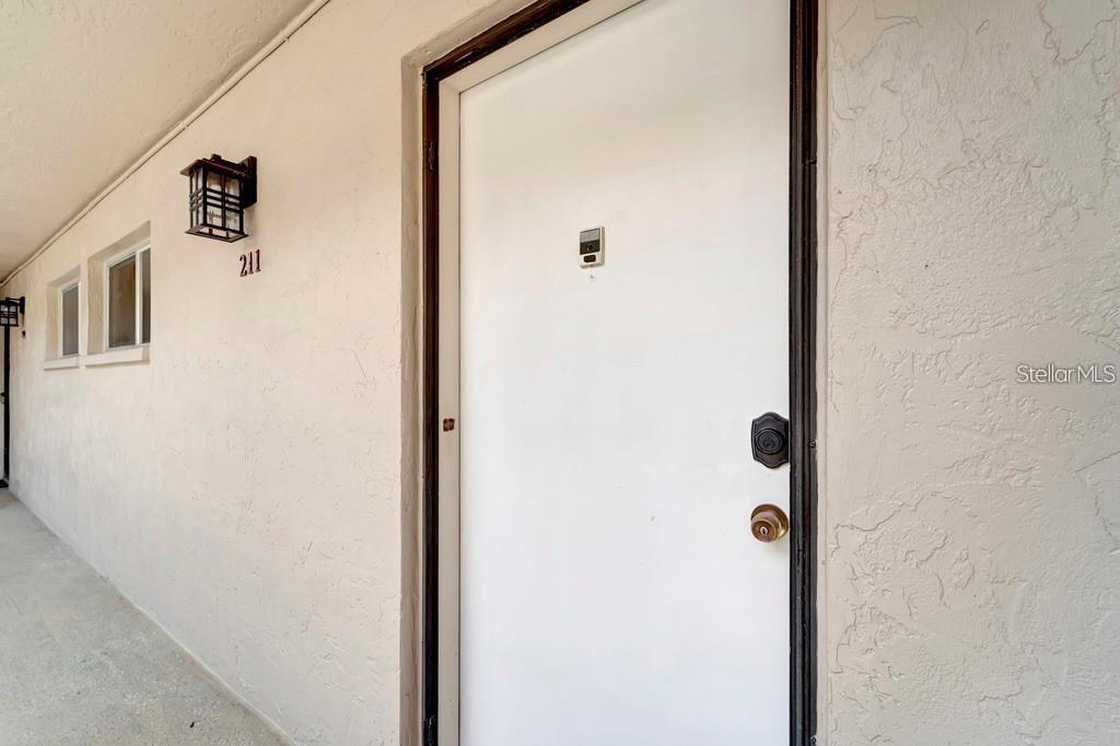 2763 Woodgate Ln #211, Sarasota, FL 34231 — photo 4 of 20