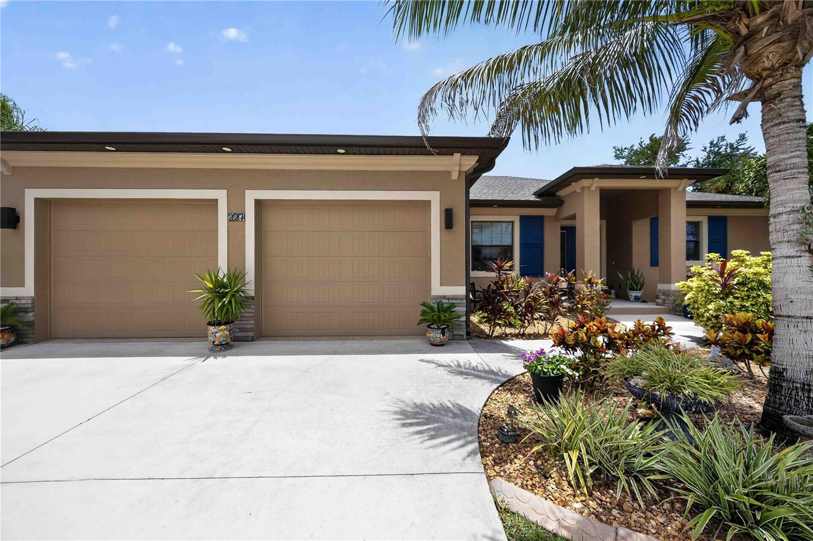227 Long Meadow Ln, Rotonda West, FL 33947 — photo 6 of 61