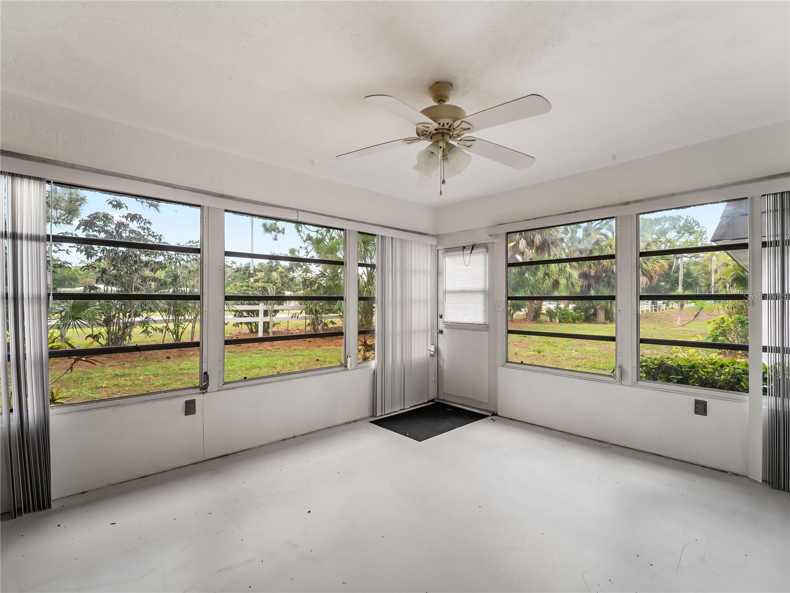 3935 Panola Ln #183, Sarasota, FL 34232 — photo 13 of 48