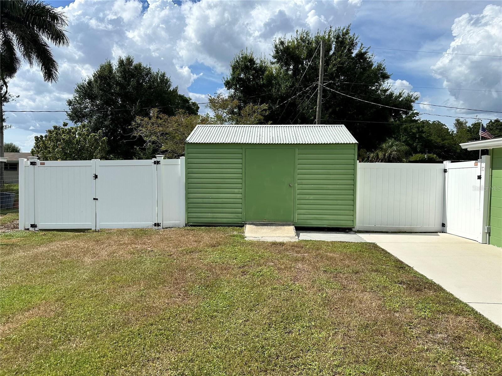 1230 Woodlawn Ave, Punta Gorda, FL 33950 — photo 30 of 39