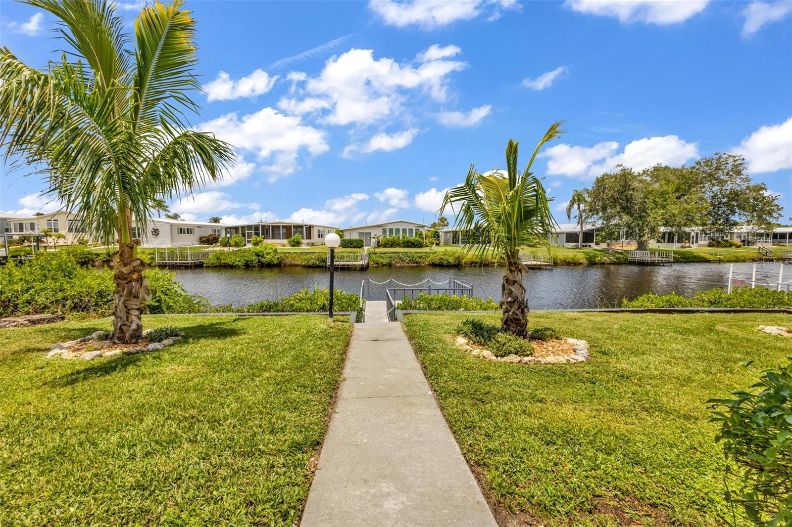 114 Martinique Rd, North Port, FL 34287 — photo 40 of 79