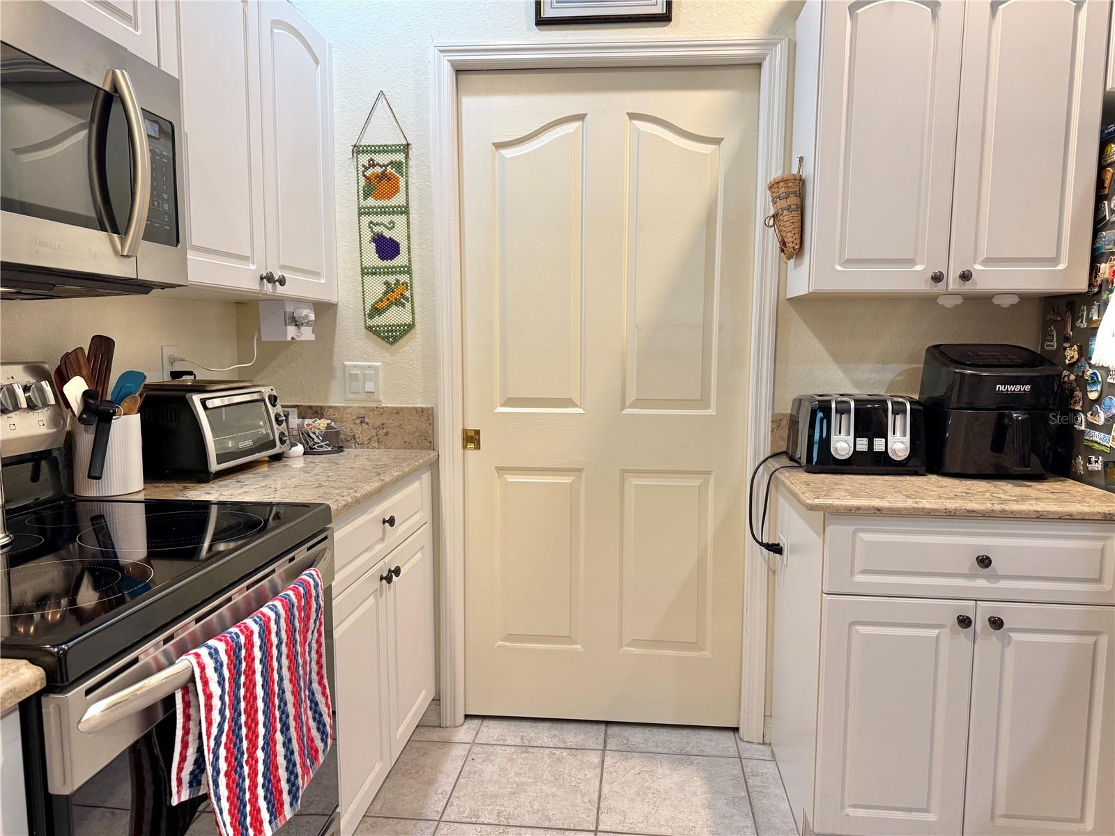 4015 Clearfield St, North Port, FL 34286 — photo 8 of 17