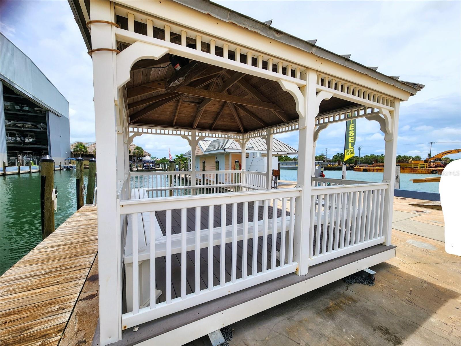100 Circuit Rd #N12, Nokomis, FL 34275 — photo 18 of 42