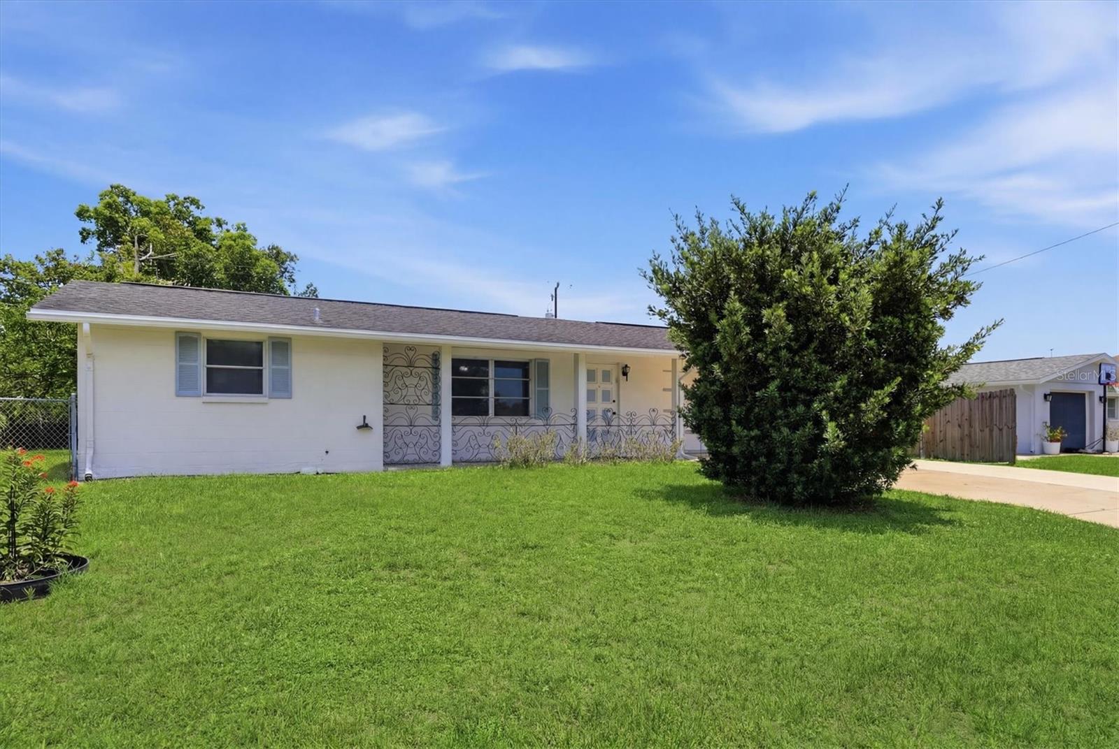 329 San Benito Ave, North Port, FL 34287 — photo 3 of 33