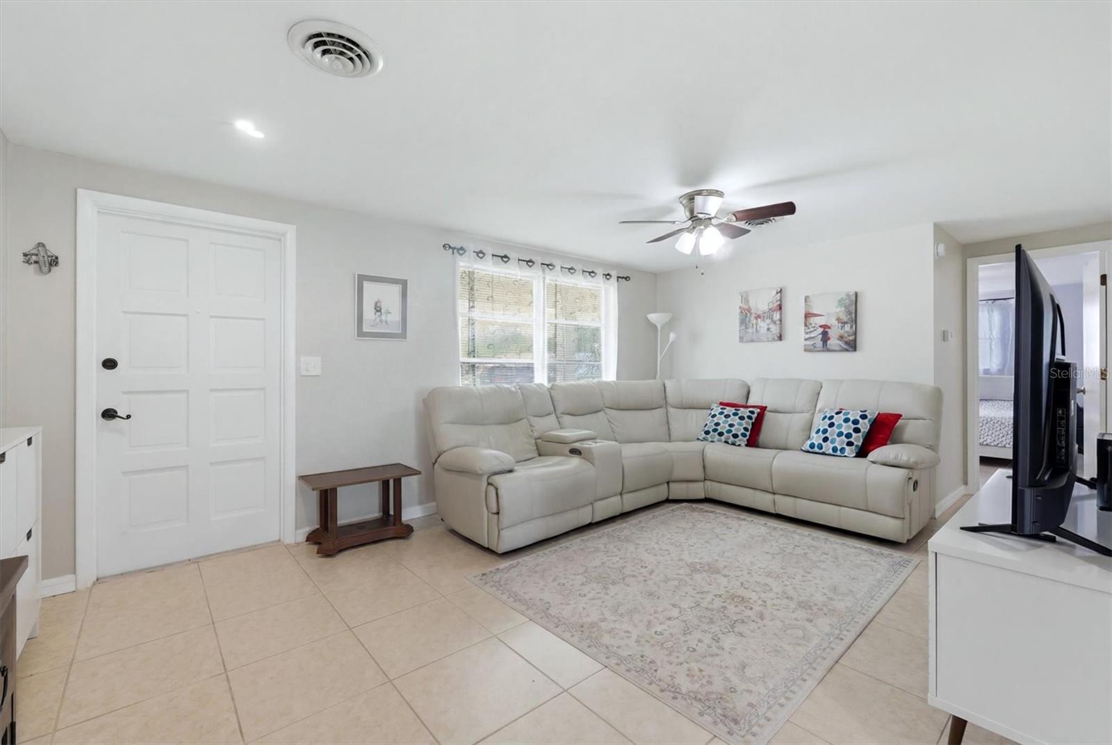 329 San Benito Ave, North Port, FL 34287 — photo 8 of 33