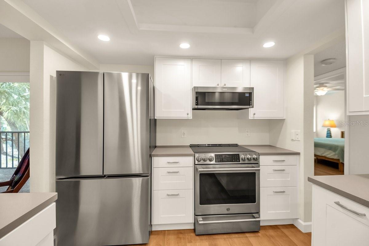 2753 Orchid Oaks Dr #104, Sarasota, FL 34239 — photo 11 of 33