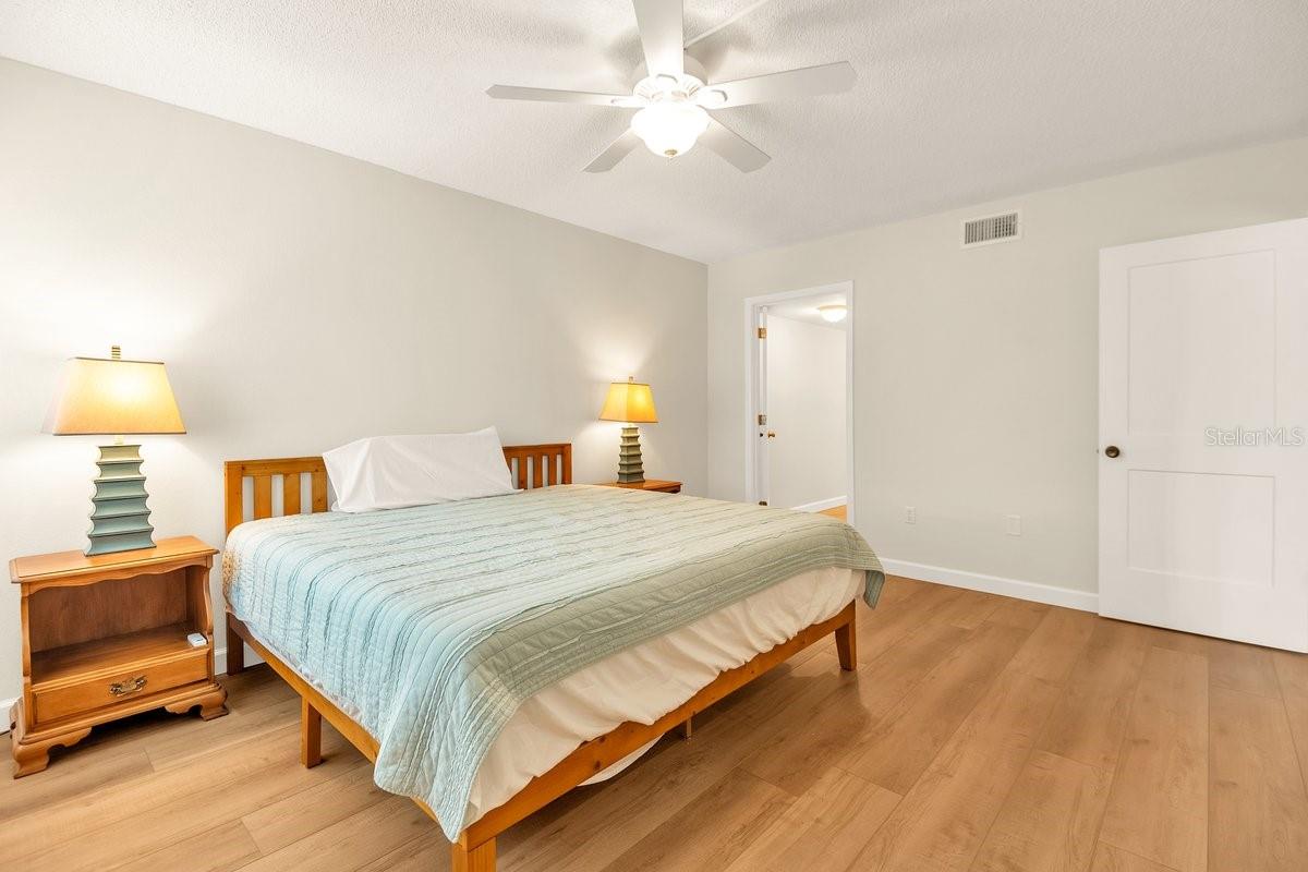 2753 Orchid Oaks Dr #104, Sarasota, FL 34239 — photo 17 of 33