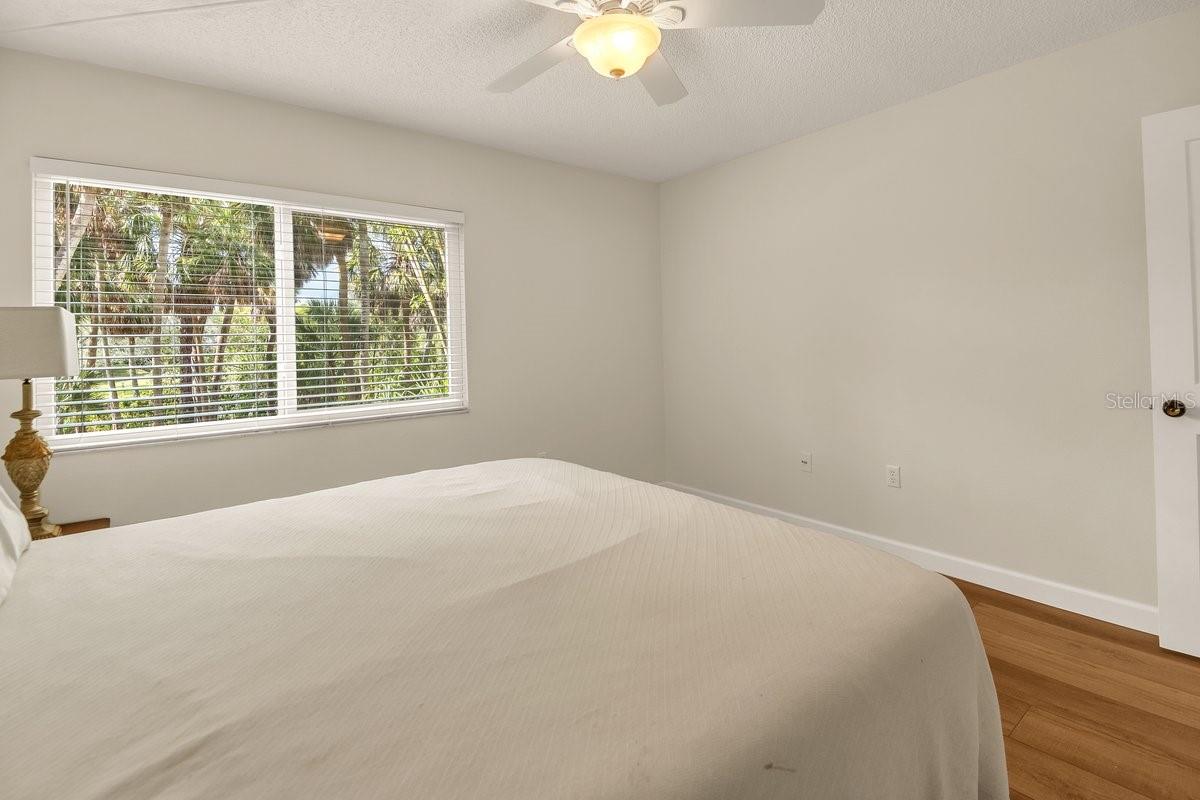 Bedrooom 2