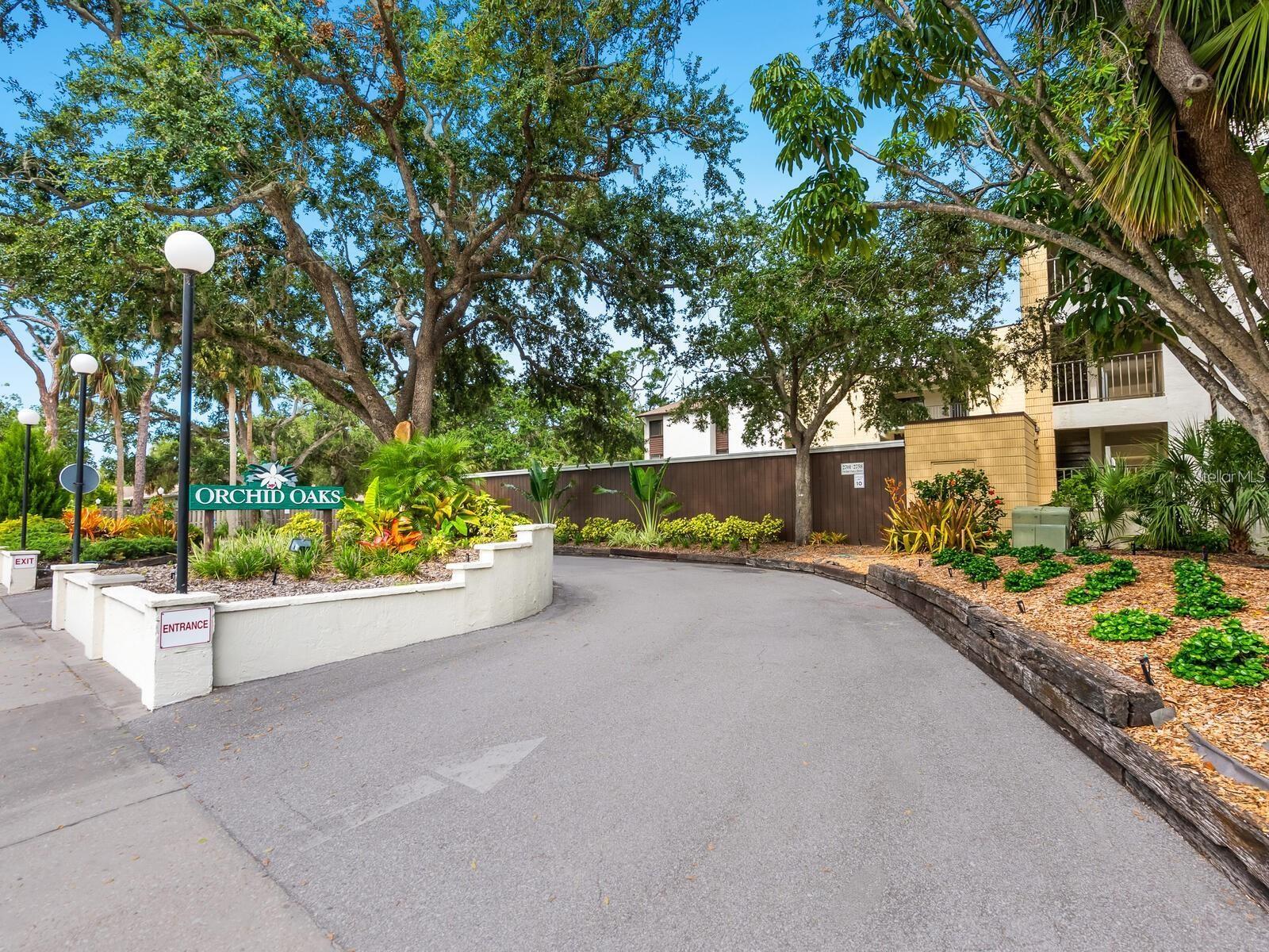 2753 Orchid Oaks Dr #104, Sarasota, FL 34239 — photo 28 of 33