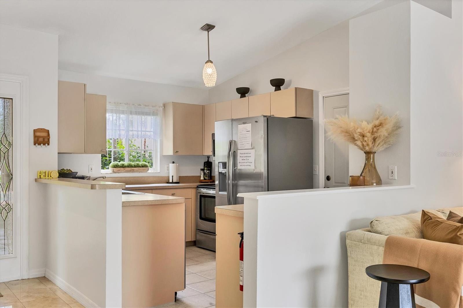 2445 Apache St, Sarasota, FL 34231 — photo 16 of 33