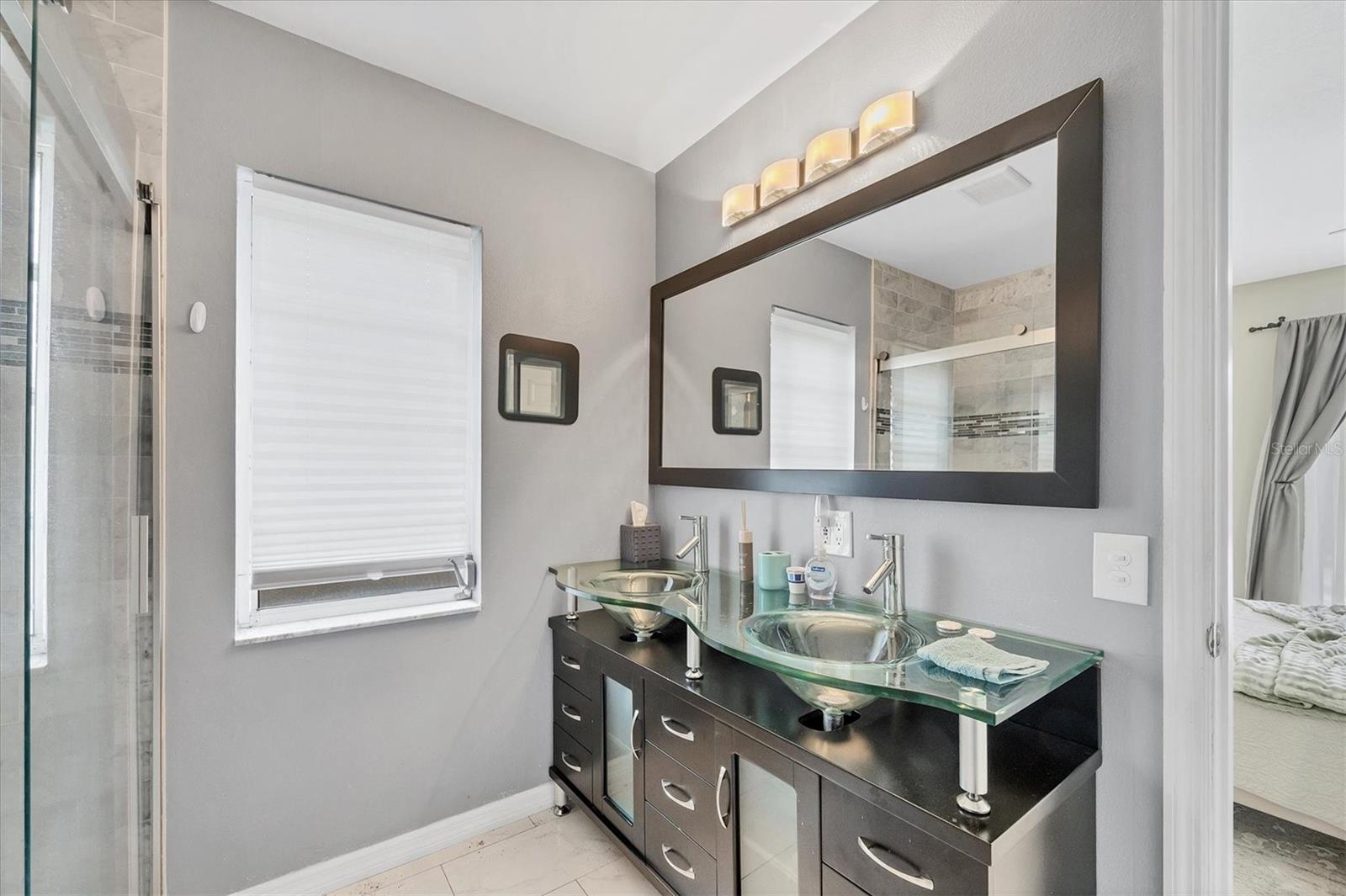2445 Apache St, Sarasota, FL 34231 — photo 23 of 33