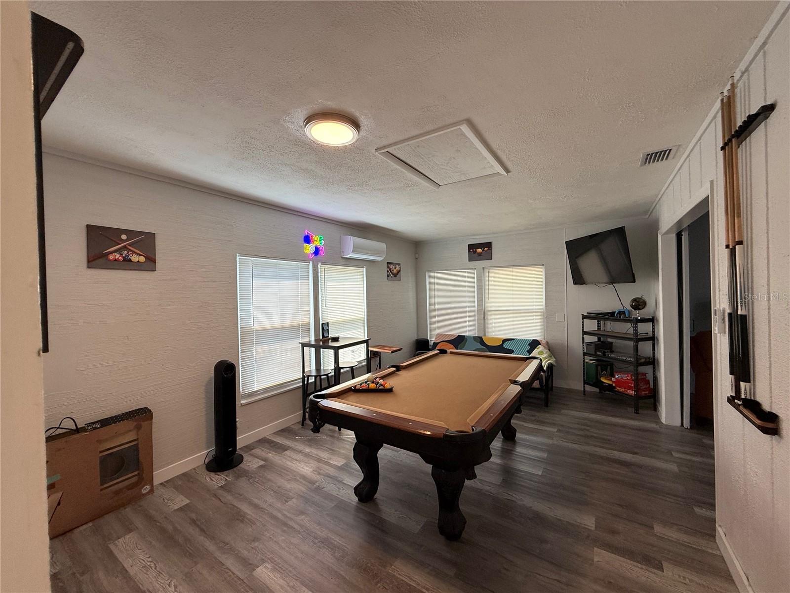 3988 San Luis Dr, Sarasota, FL 34235 — photo 18 of 36