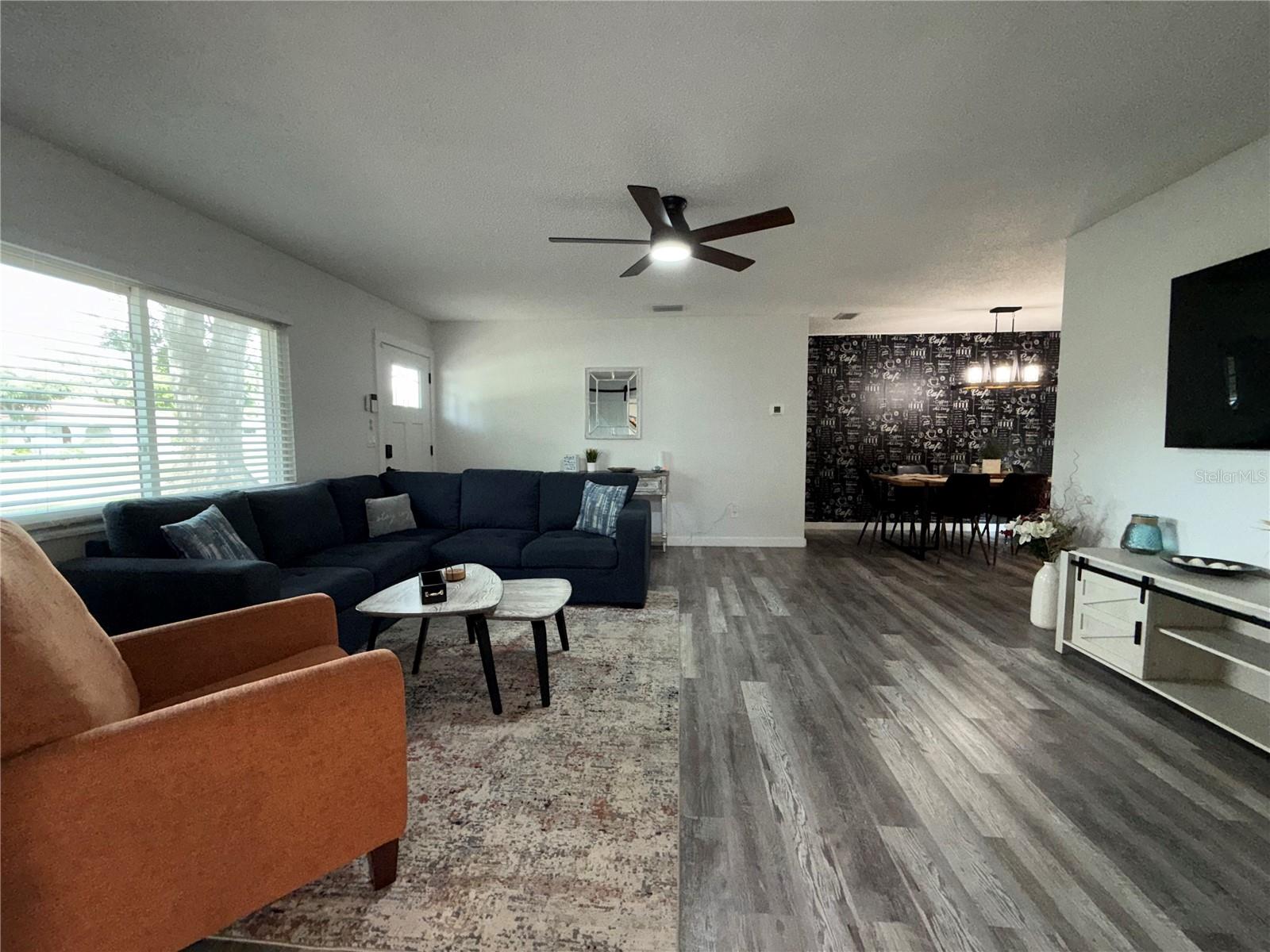 3988 San Luis Dr, Sarasota, FL 34235 — photo 21 of 36