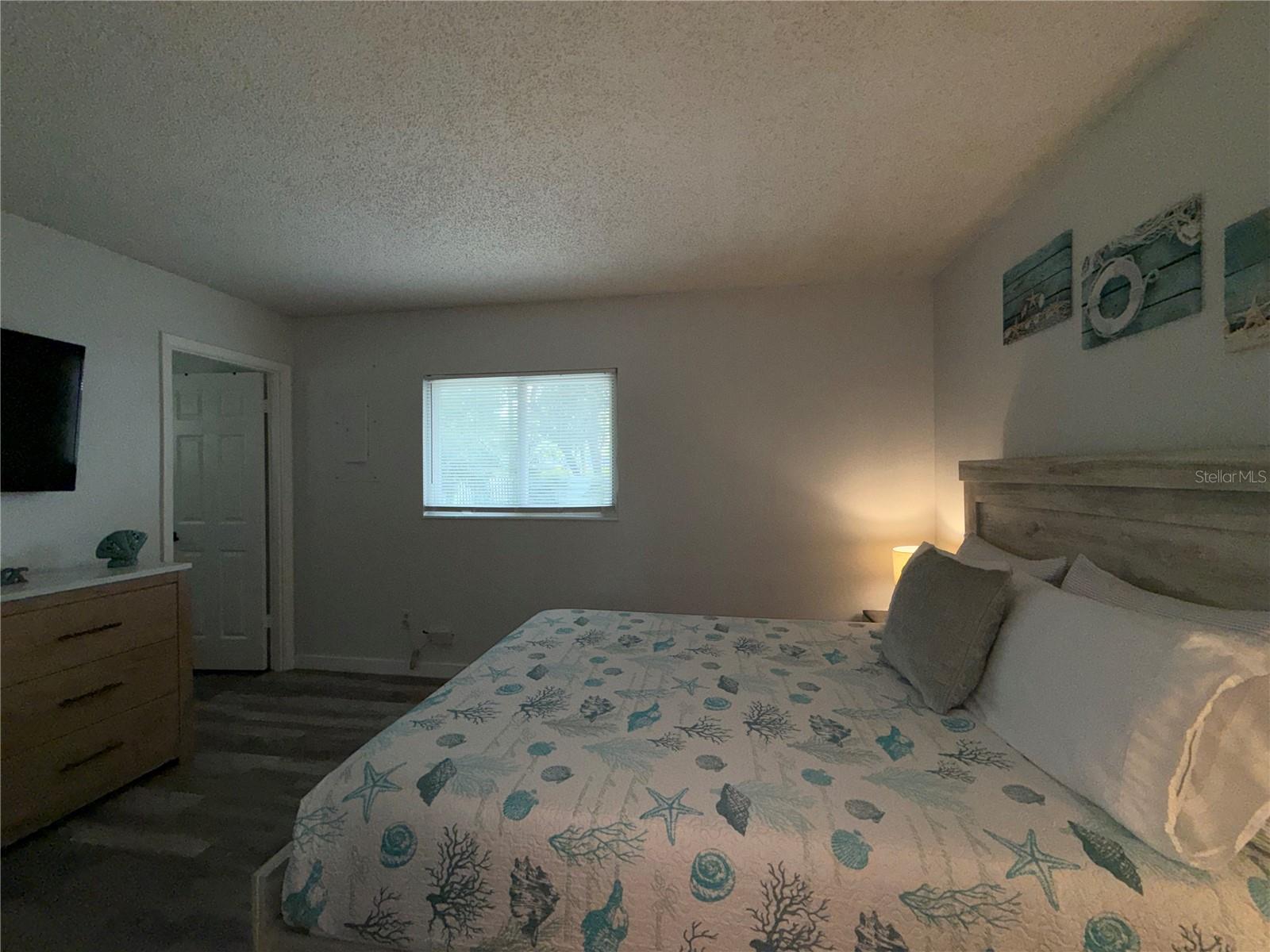 3988 San Luis Dr, Sarasota, FL 34235 — photo 26 of 36