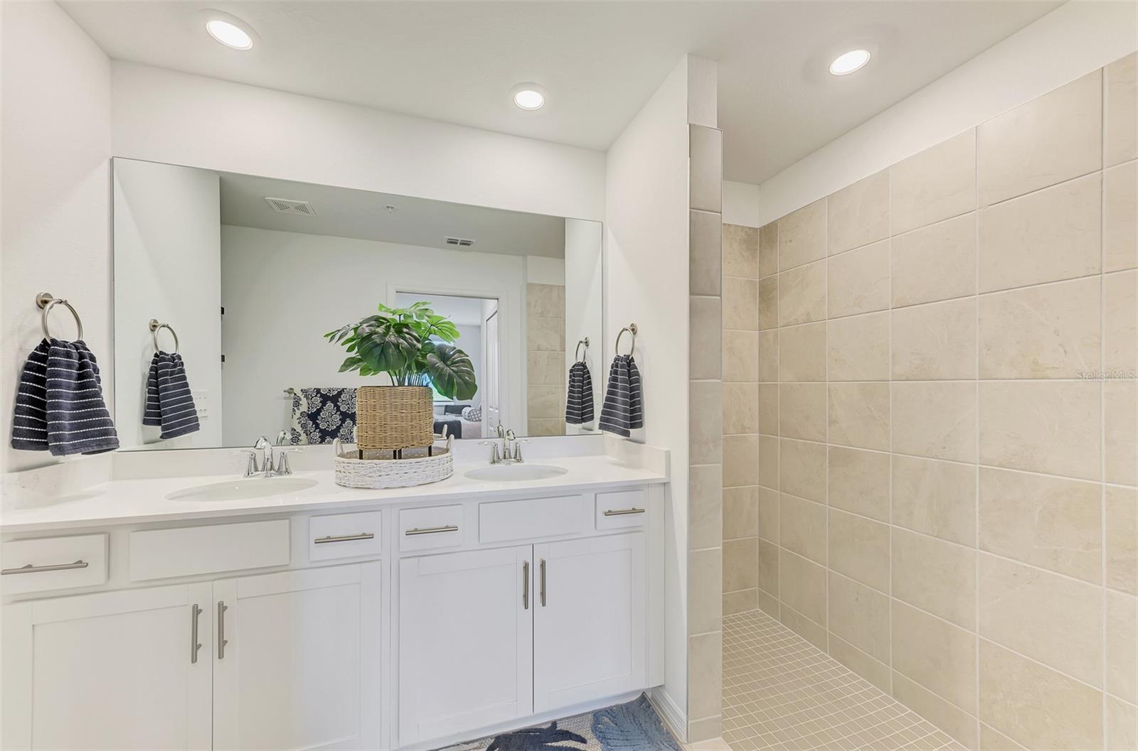 12520 Galapagos Ct #102, Venice, FL 34293 — photo 39 of 60