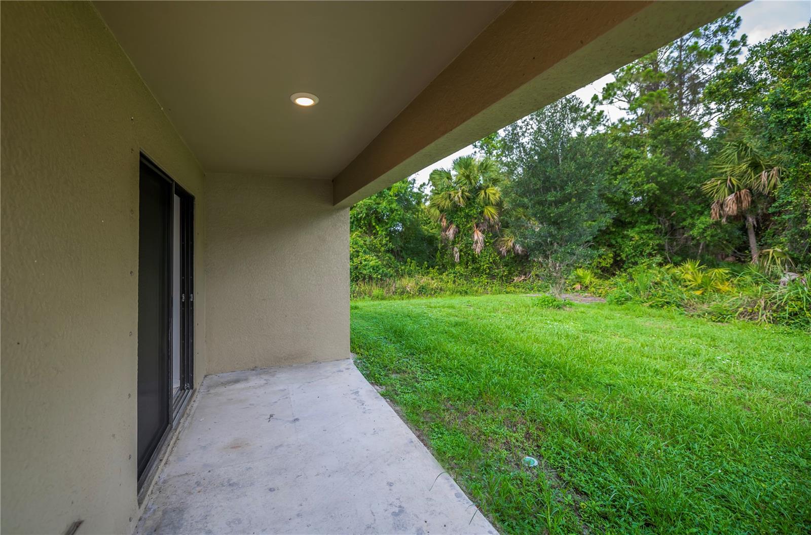 Spacious Covered Patio