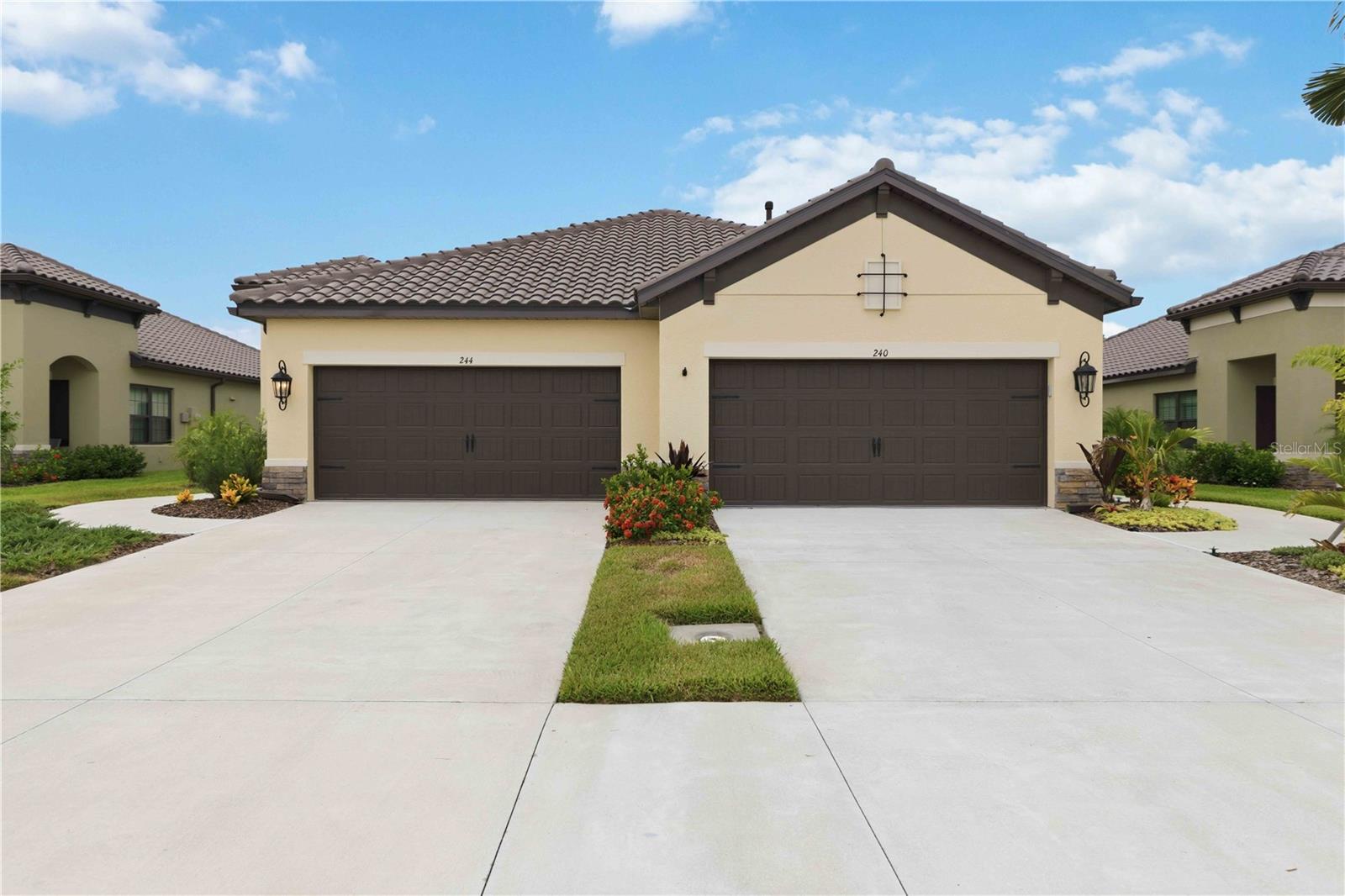 244 Altamura Cir