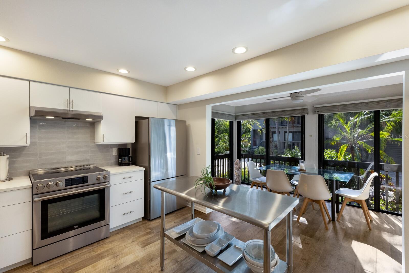 1479 Landings Cir #41, Sarasota, FL 34231 — photo 16 of 77