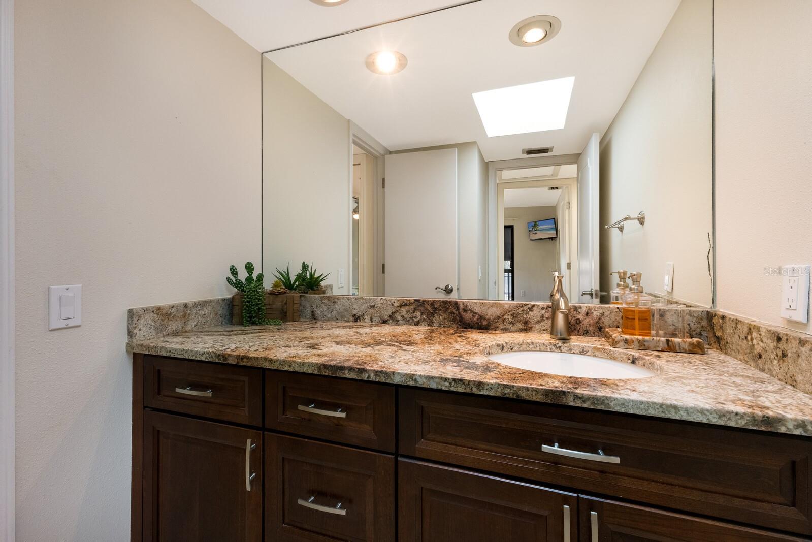 1479 Landings Cir #41, Sarasota, FL 34231 — photo 45 of 77