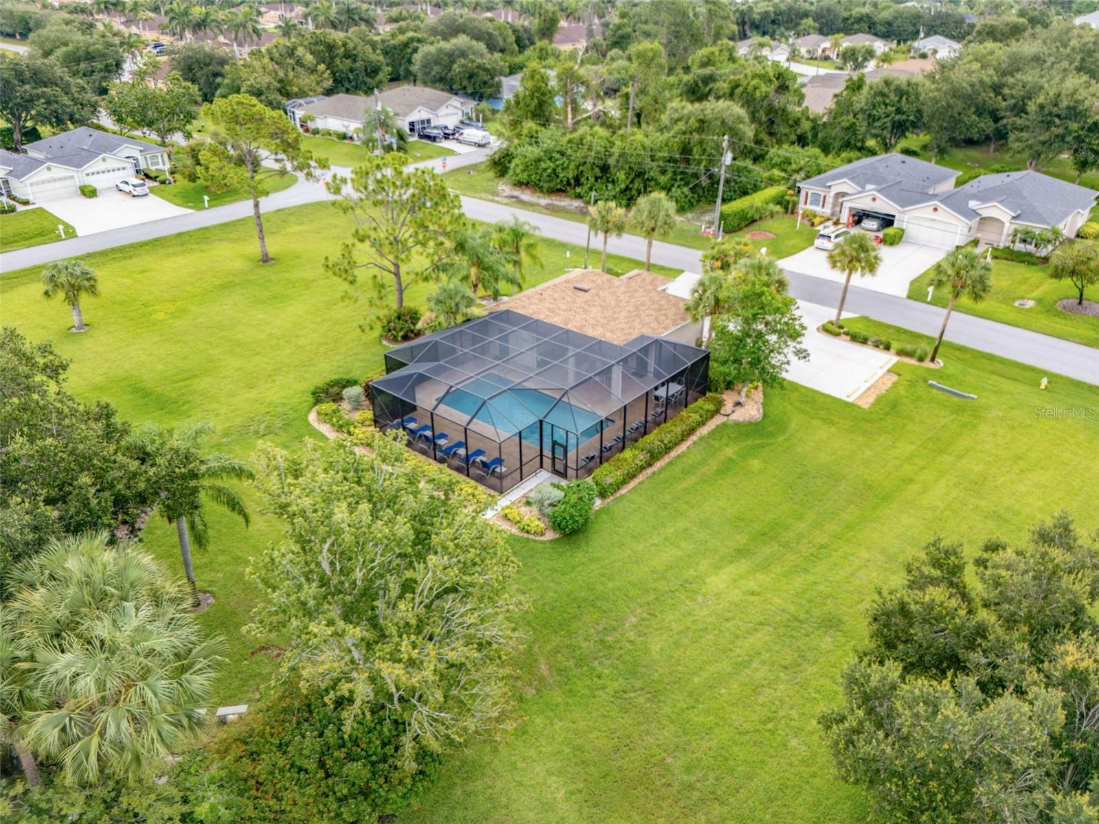 1351 Hedgewood Cir, North Port, FL 34288 — photo 6 of 38