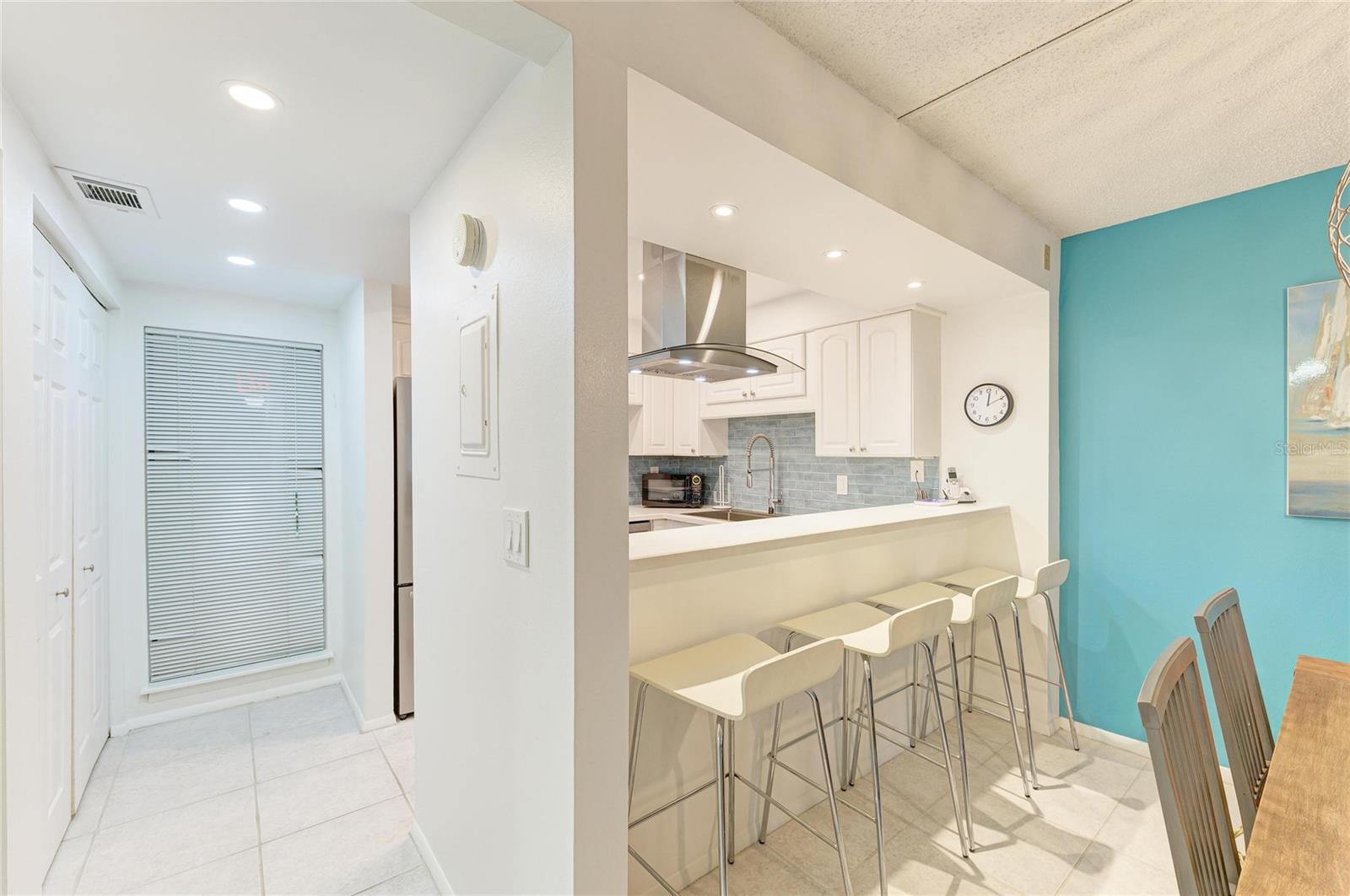 6157 Midnight Pass Rd #E12, Sarasota, FL 34242 — photo 12 of 88
