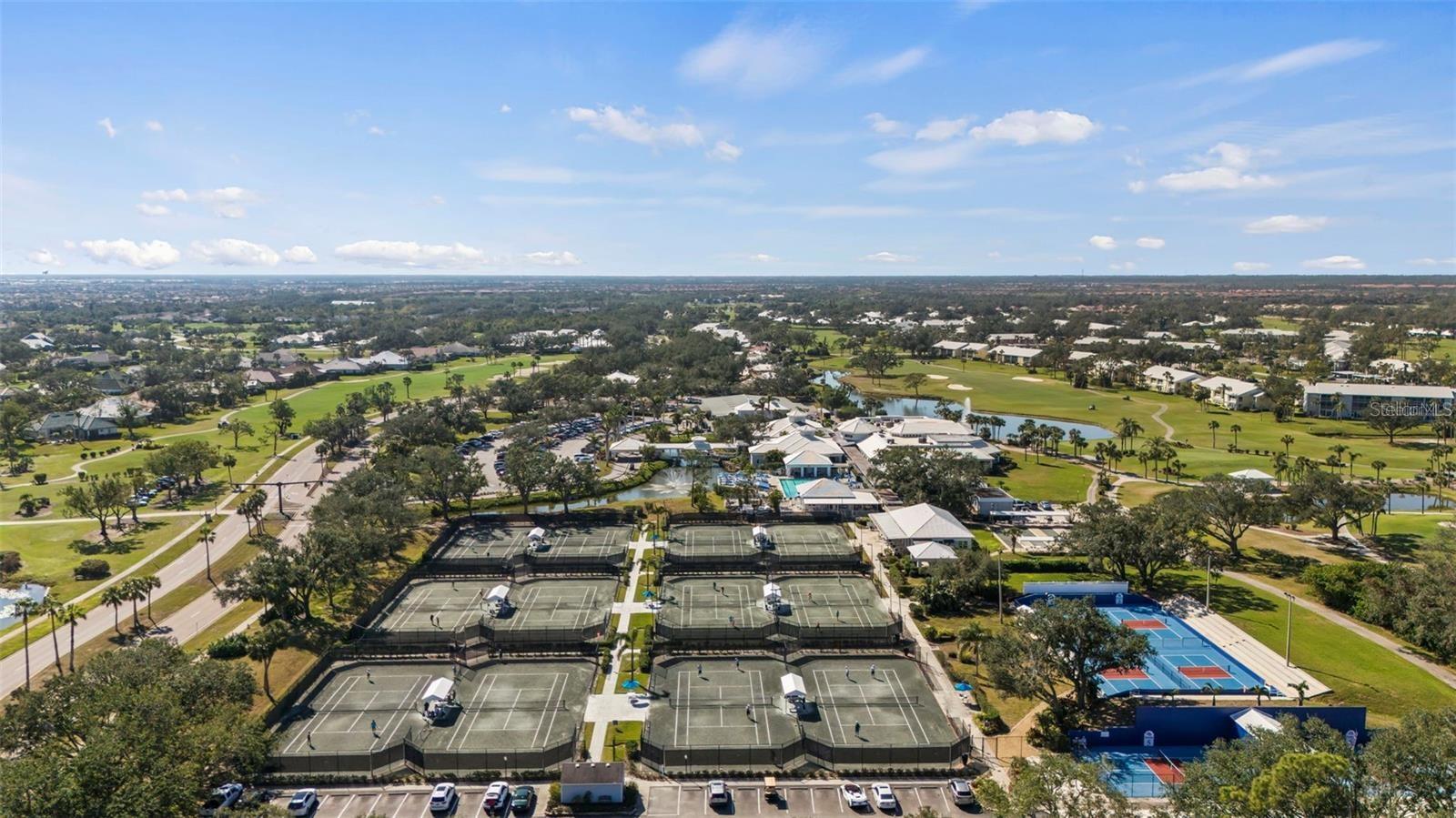 339 Pembroke Ln S #228, Venice, FL 34293 — photo 40 of 45
