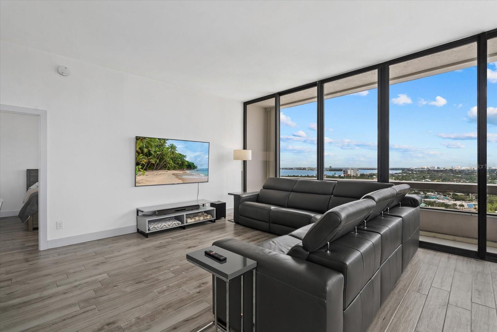 5400 Ocean Blvd #17-04, Sarasota, FL 34242 — photo 14 of 52