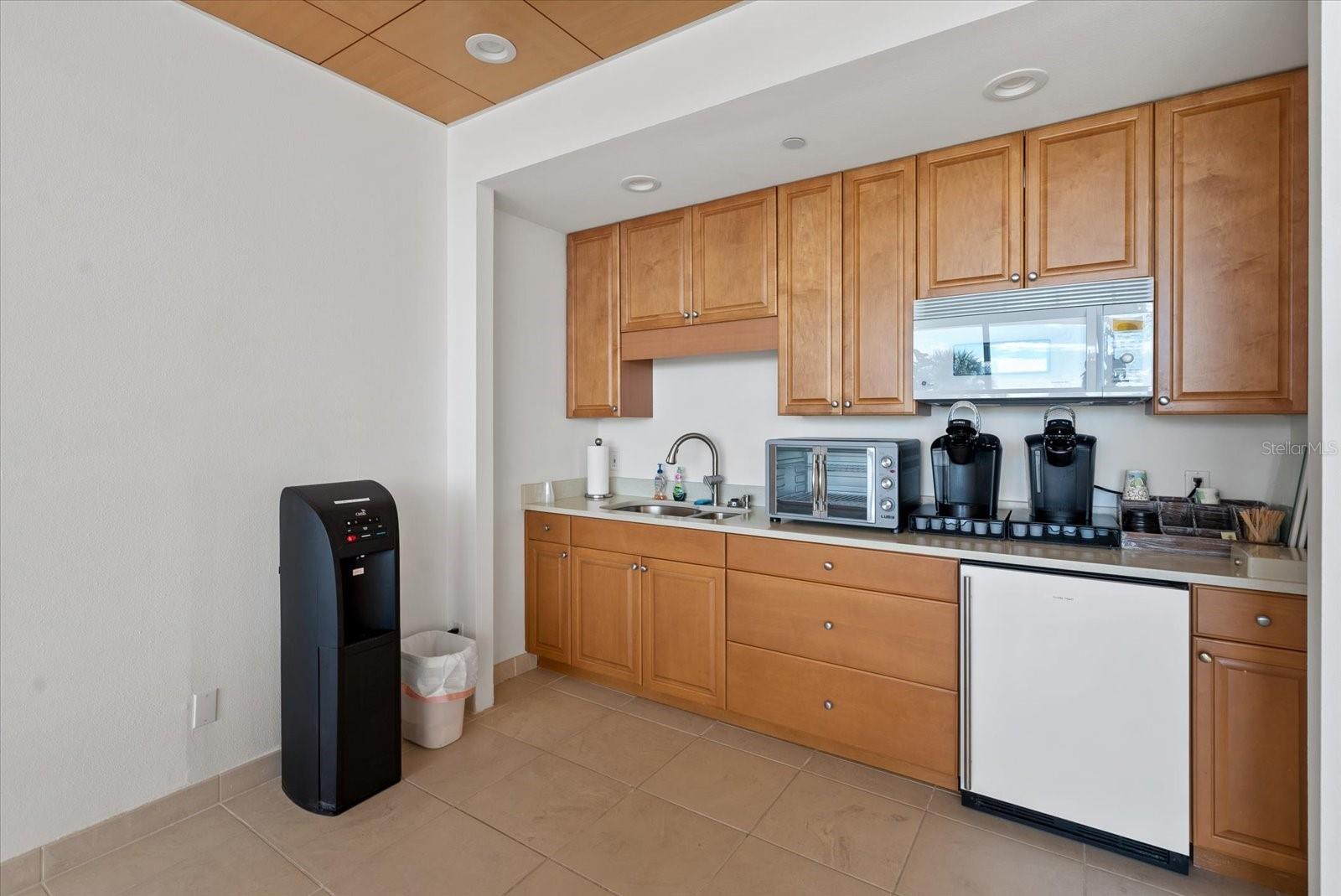 5400 Ocean Blvd #17-04, Sarasota, FL 34242 — photo 44 of 52