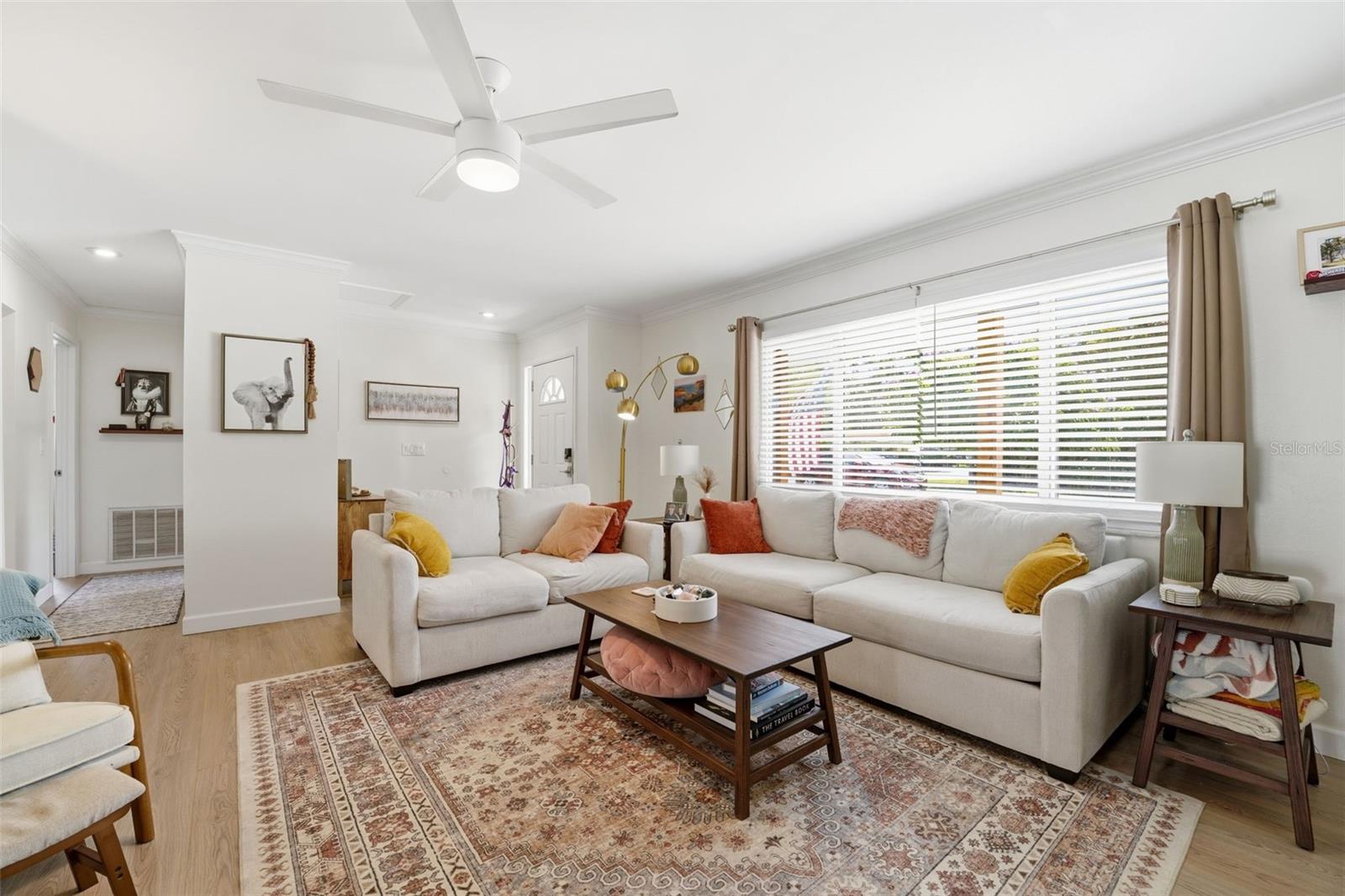 2600 Cambridge Dr, Sarasota, FL 34232 — photo 11 of 75