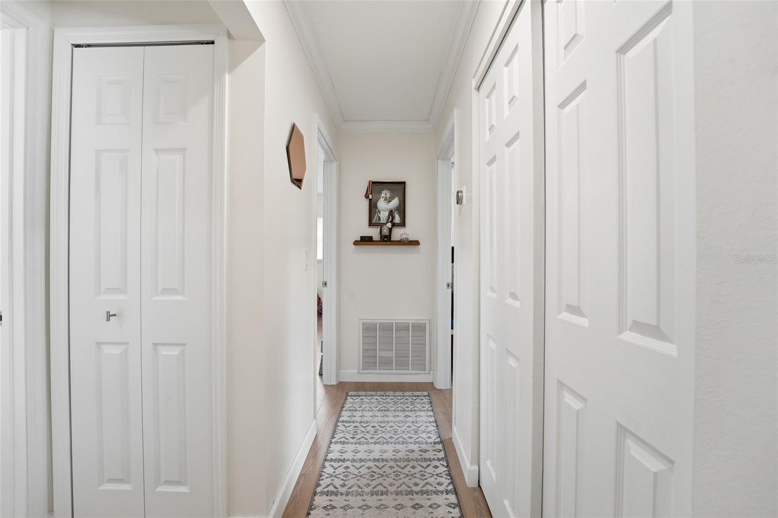 2600 Cambridge Dr, Sarasota, FL 34232 — photo 29 of 75