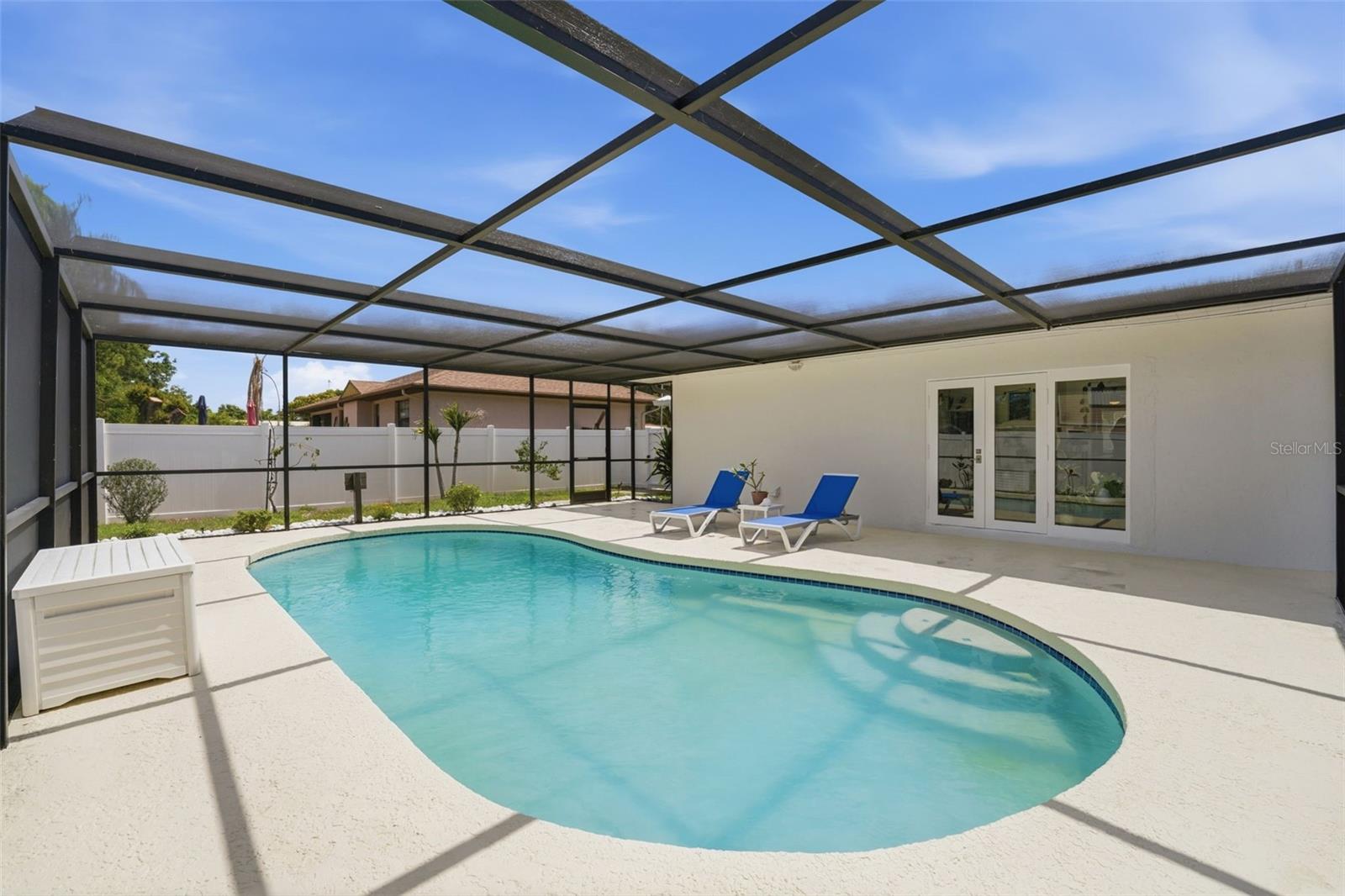 2600 Cambridge Dr, Sarasota, FL 34232 — photo 59 of 75