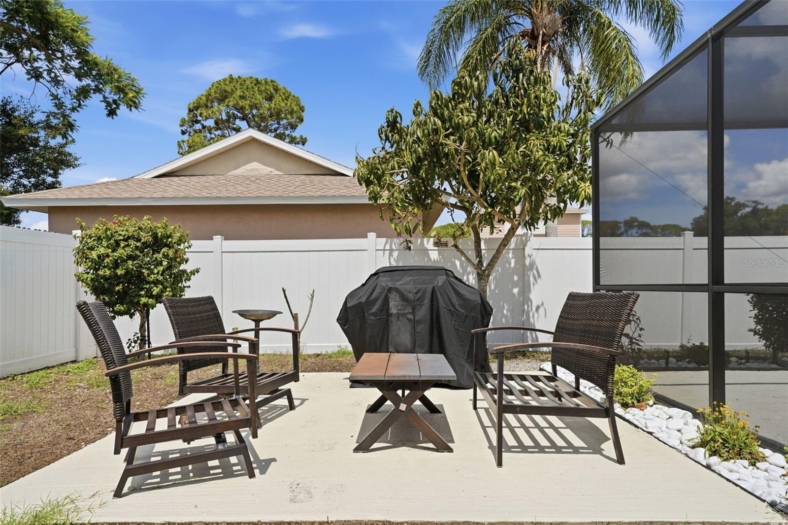 2600 Cambridge Dr, Sarasota, FL 34232 — photo 64 of 75