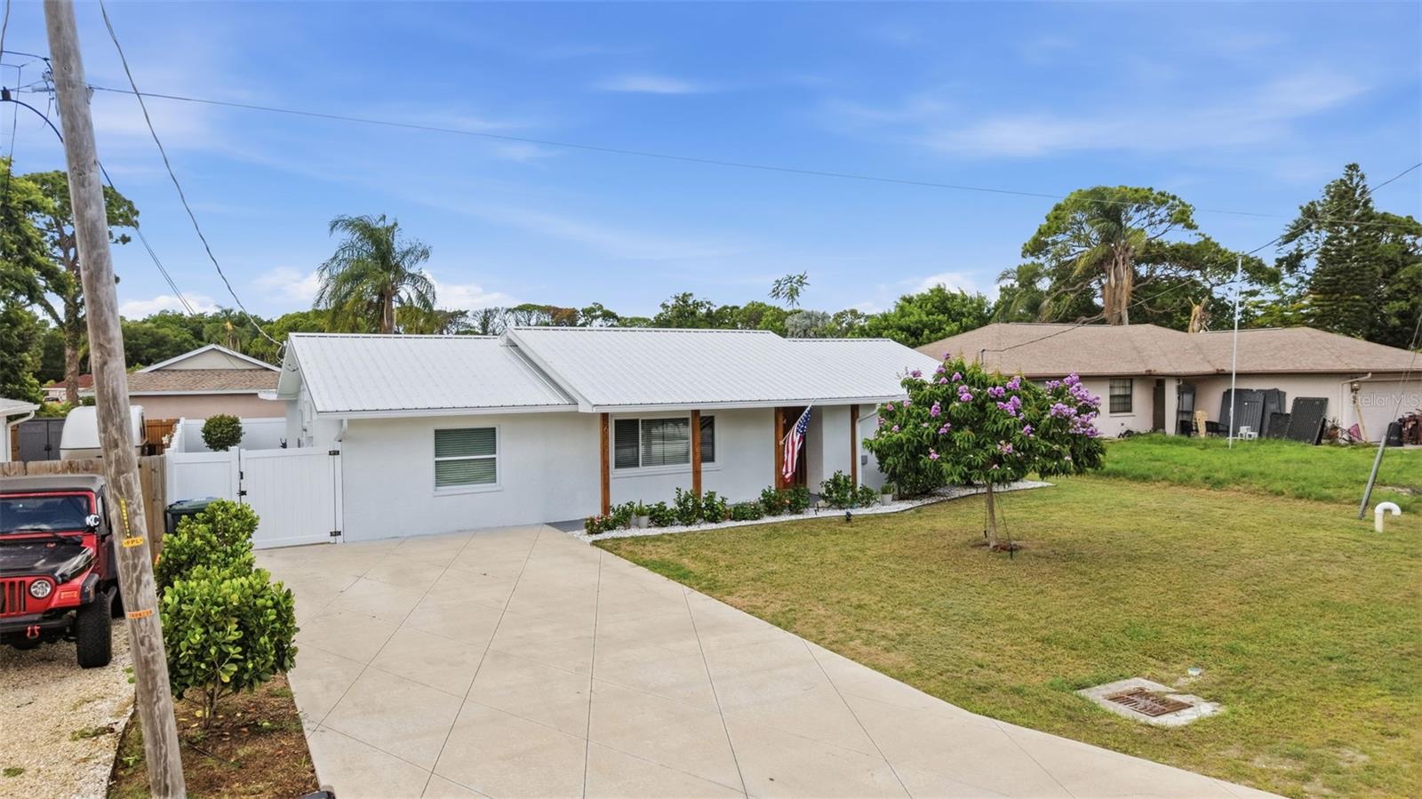 2600 Cambridge Dr, Sarasota, FL 34232 — photo 66 of 75