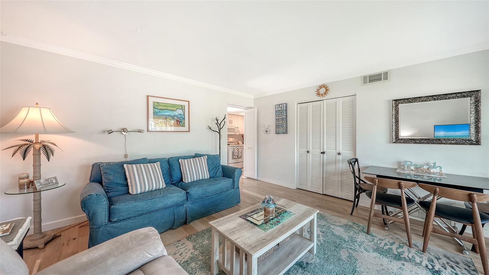 2850 Gulf of Mexico Dr #4, Longboat Key, FL 34228 — photo 13 of 37