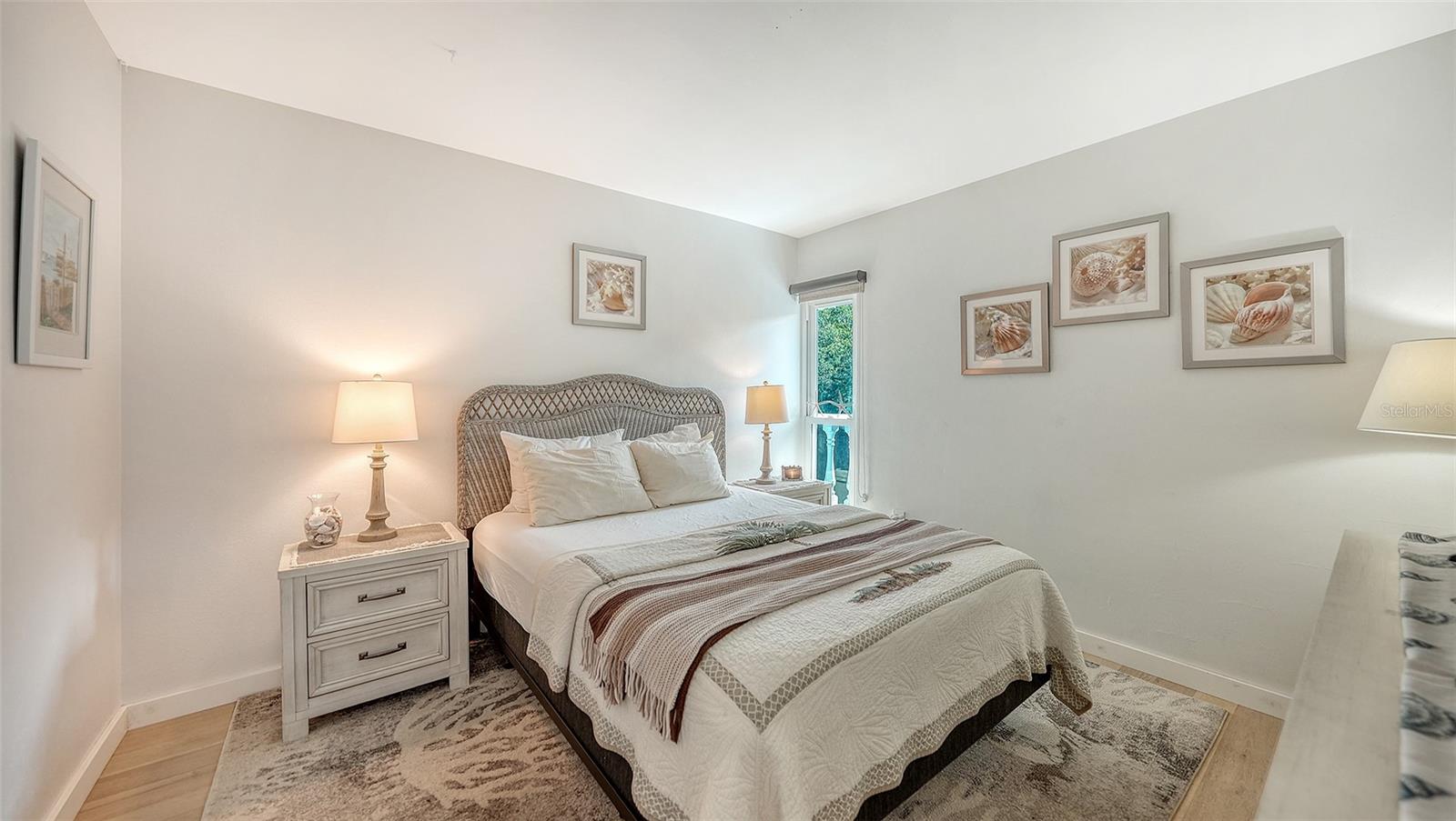 2850 Gulf of Mexico Dr #4, Longboat Key, FL 34228 — photo 22 of 37