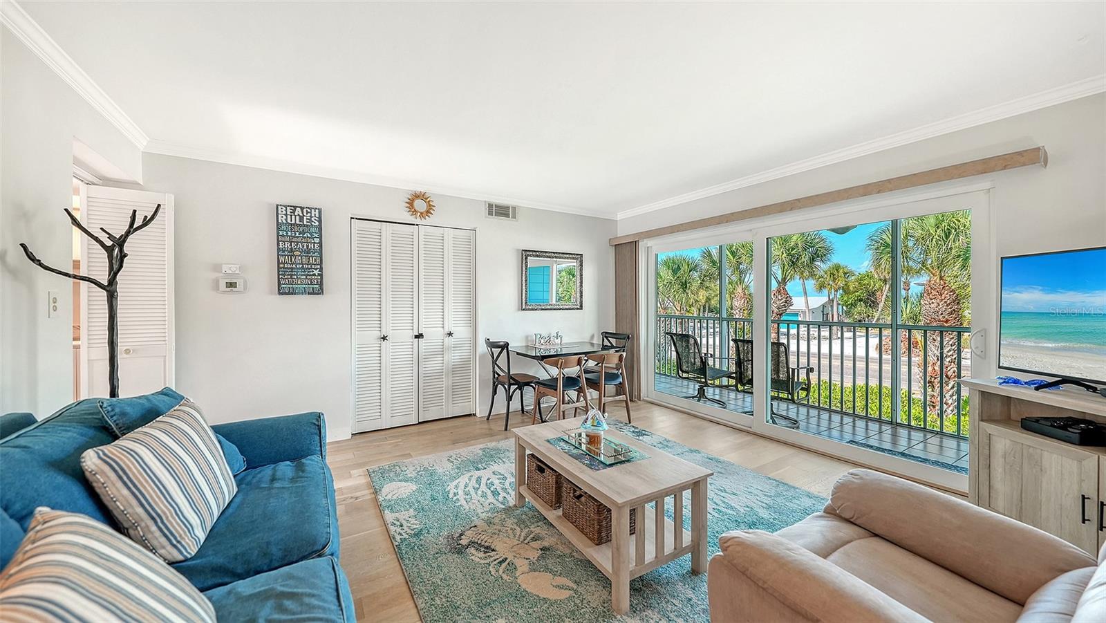 2850 Gulf of Mexico Dr #4, Longboat Key, FL 34228 — photo 6 of 37