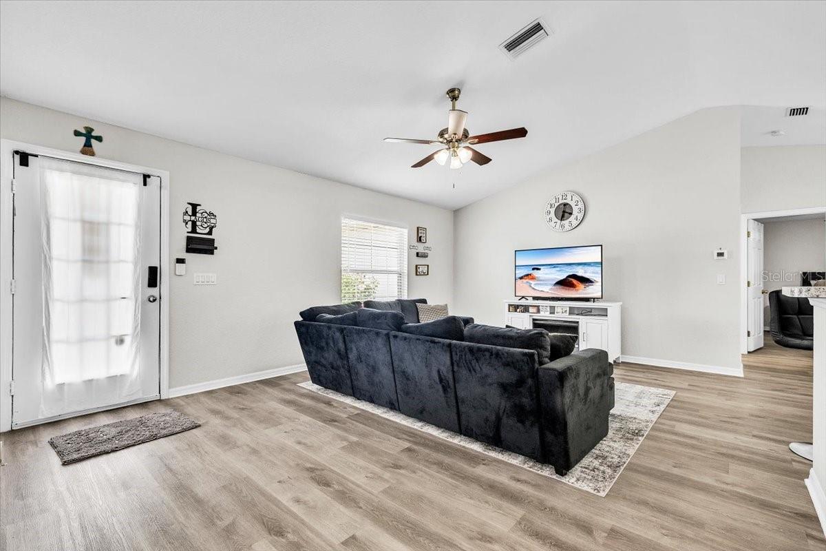 3776 Junction St, North Port, FL 34288 — photo 3 of 35