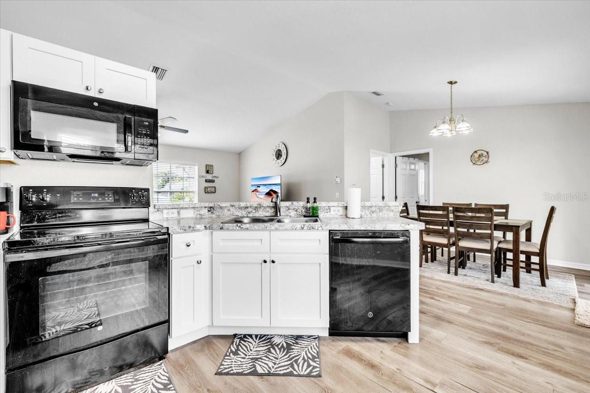 3776 Junction St, North Port, FL 34288 — photo 10 of 35
