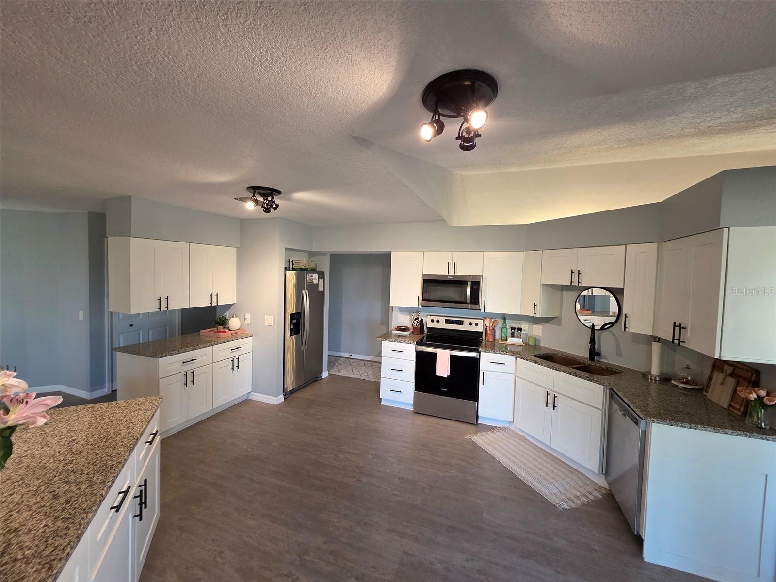 13 Seaward Cir, Placida, FL 33946 — photo 18 of 45
